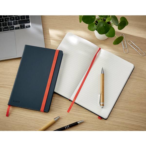 Leitz 44810089 Notizbuch liniert Grau Anzahl der Blätter: 80 DIN A5