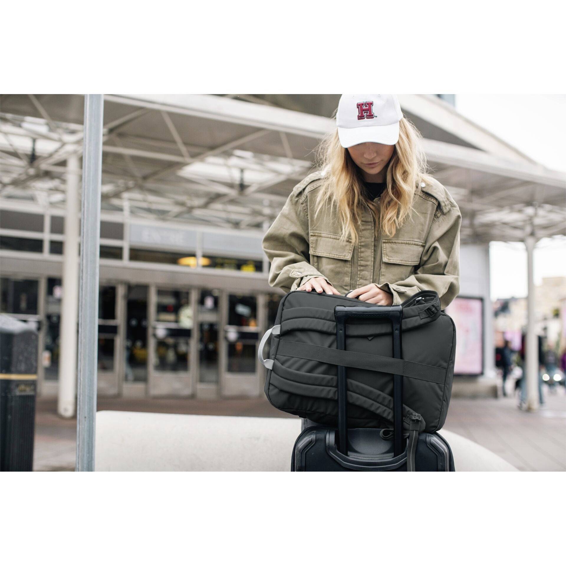 Pacsafe Notebook Rucksack GO 34l Schwarz