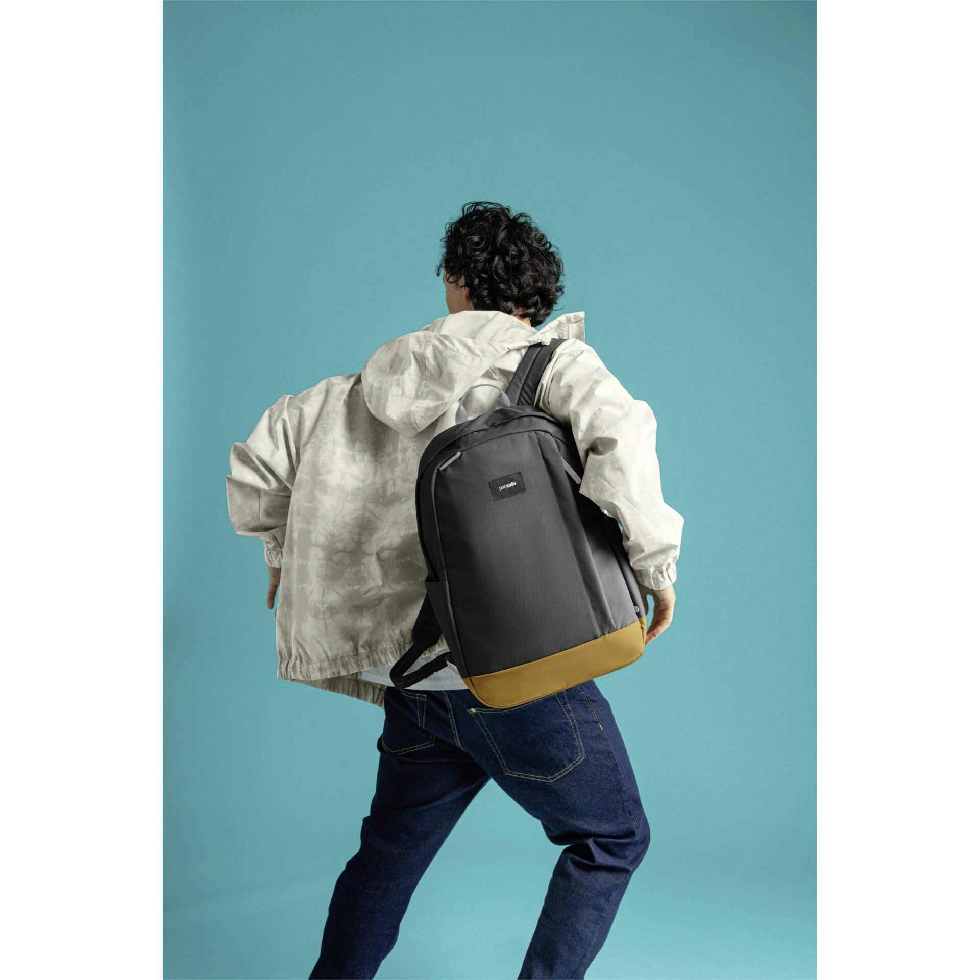 Pacsafe Notebook Rucksack GO 25l Schwarz