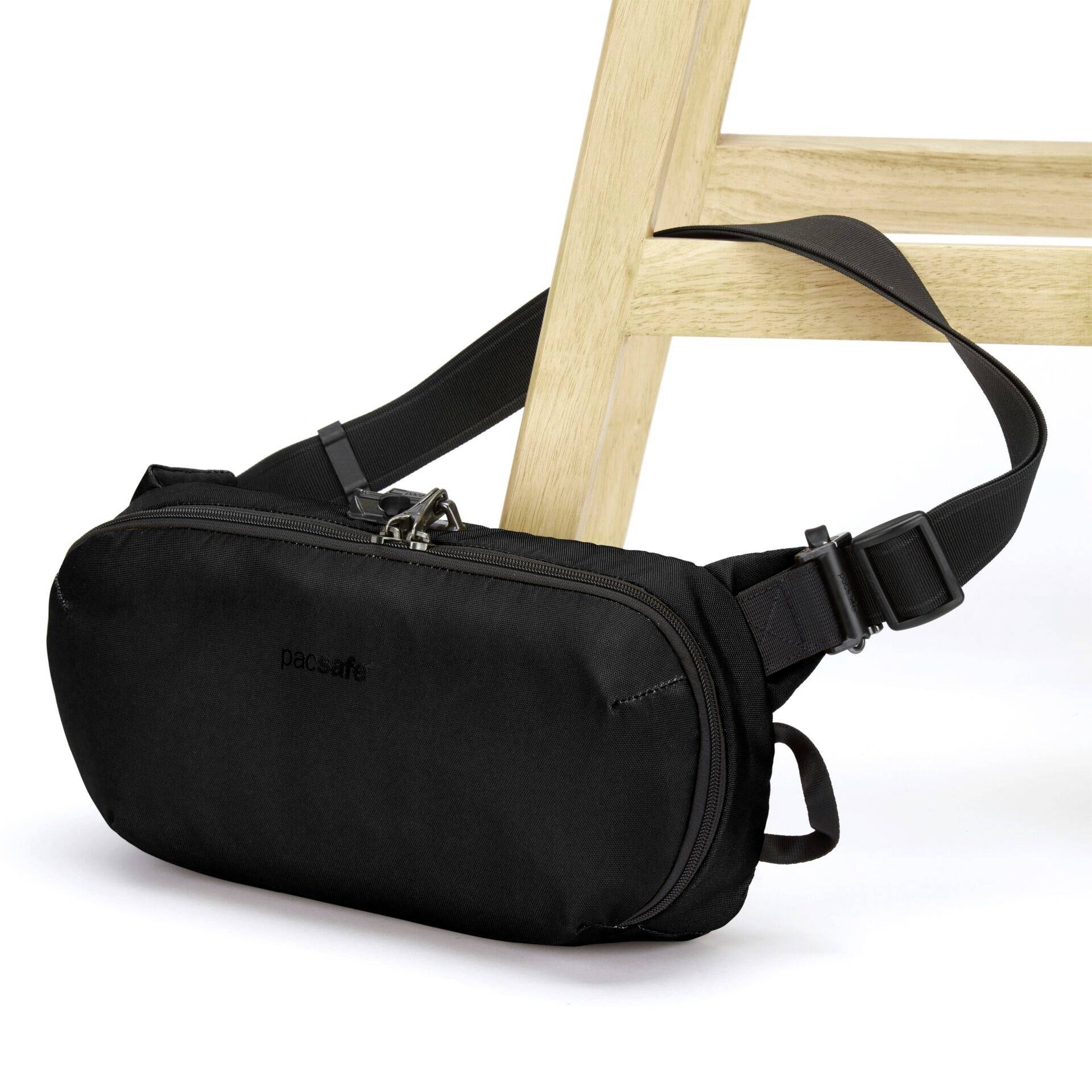 Pacsafe Umhängetasche Metrosafe X urban sling 5l (B x H x T) 36.5 x 20 x 8cm Schwarz 30615100