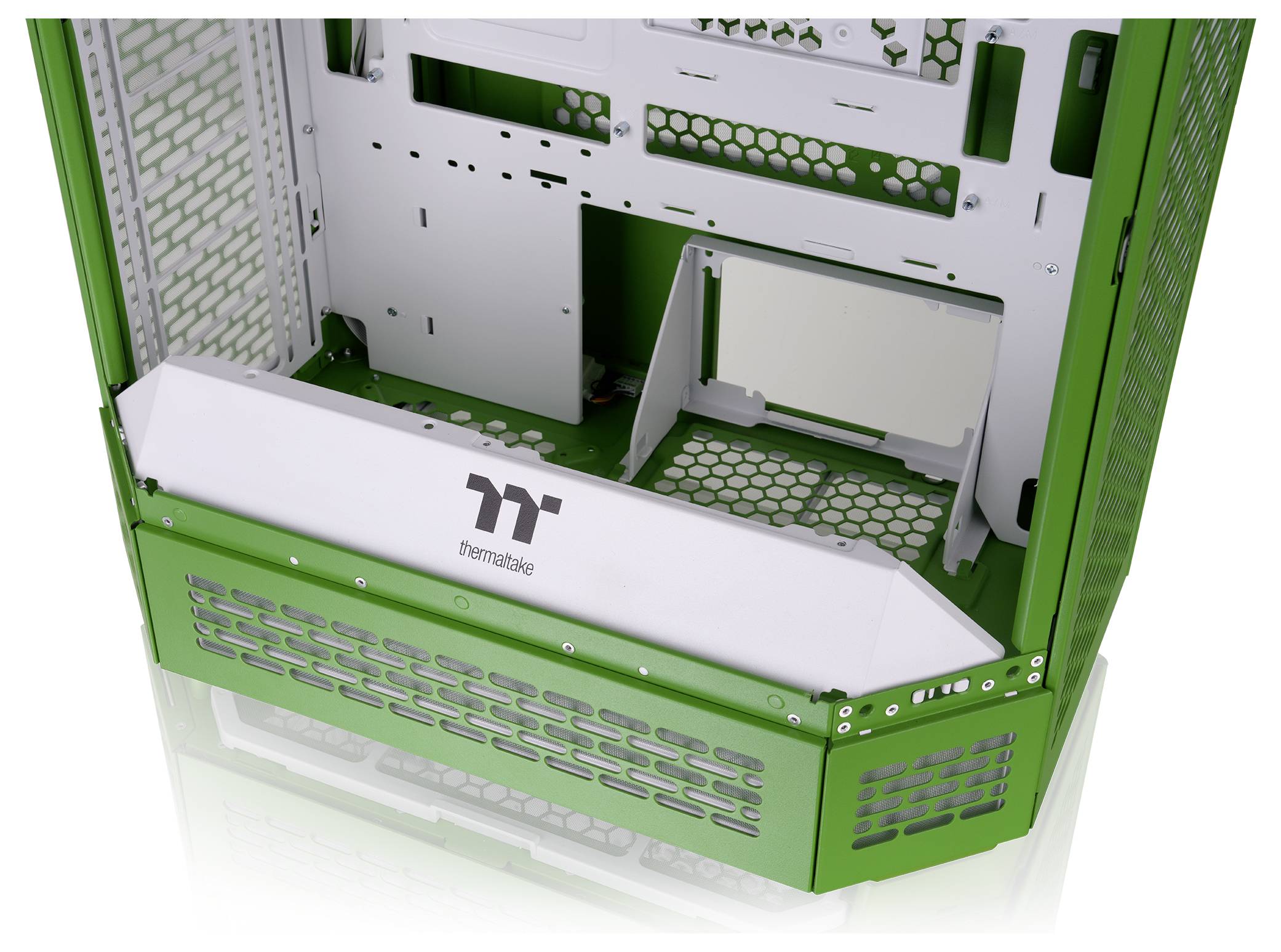 Thermaltake The Tower 600 Light-year Green Midi-Tower Gaming-Gehäuse Licht-Grün (matt)