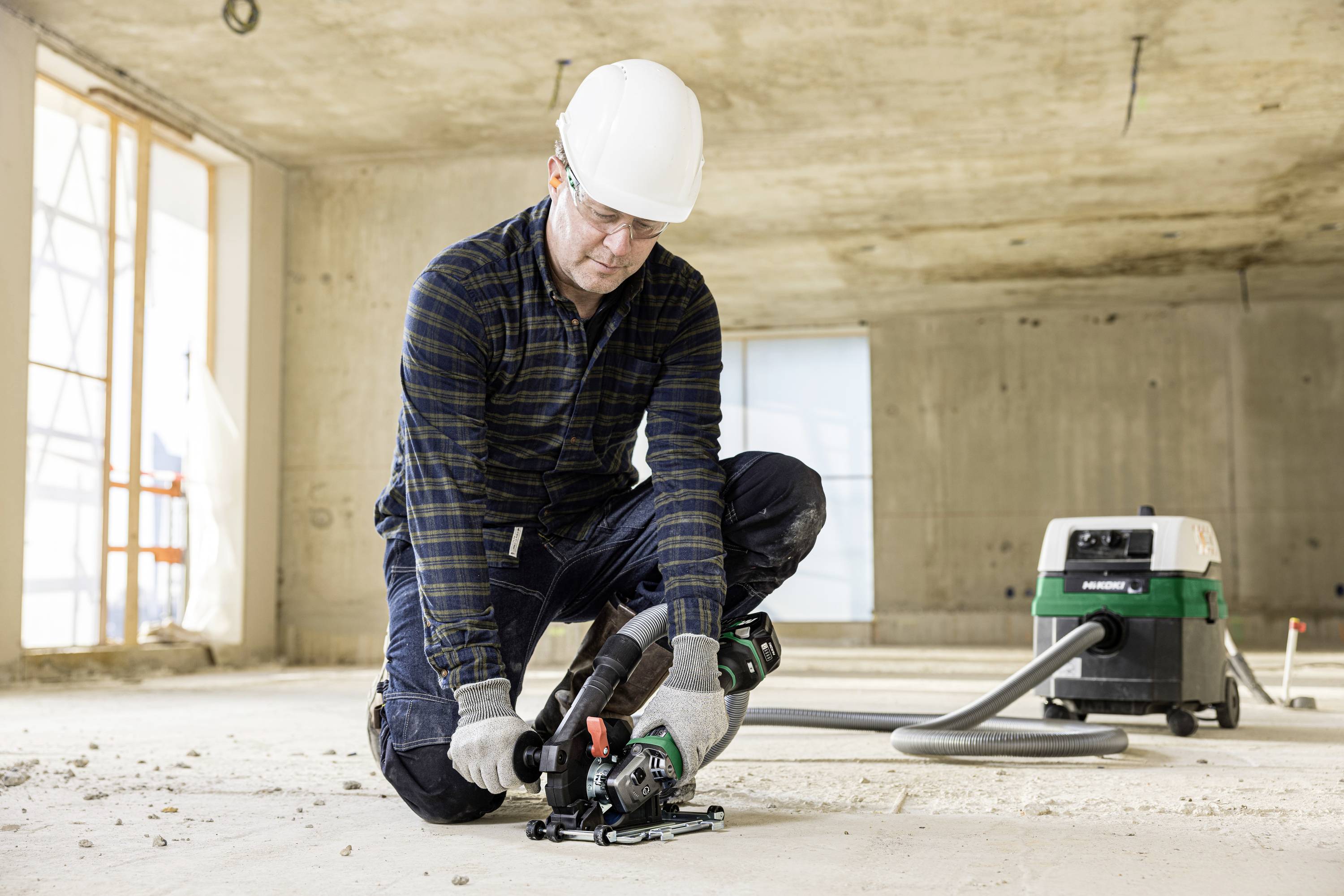 HiKOKI G3613DVEW2Z Akku-Winkelschleifer 125mm ohne Akku, inkl. Koffer 1500W