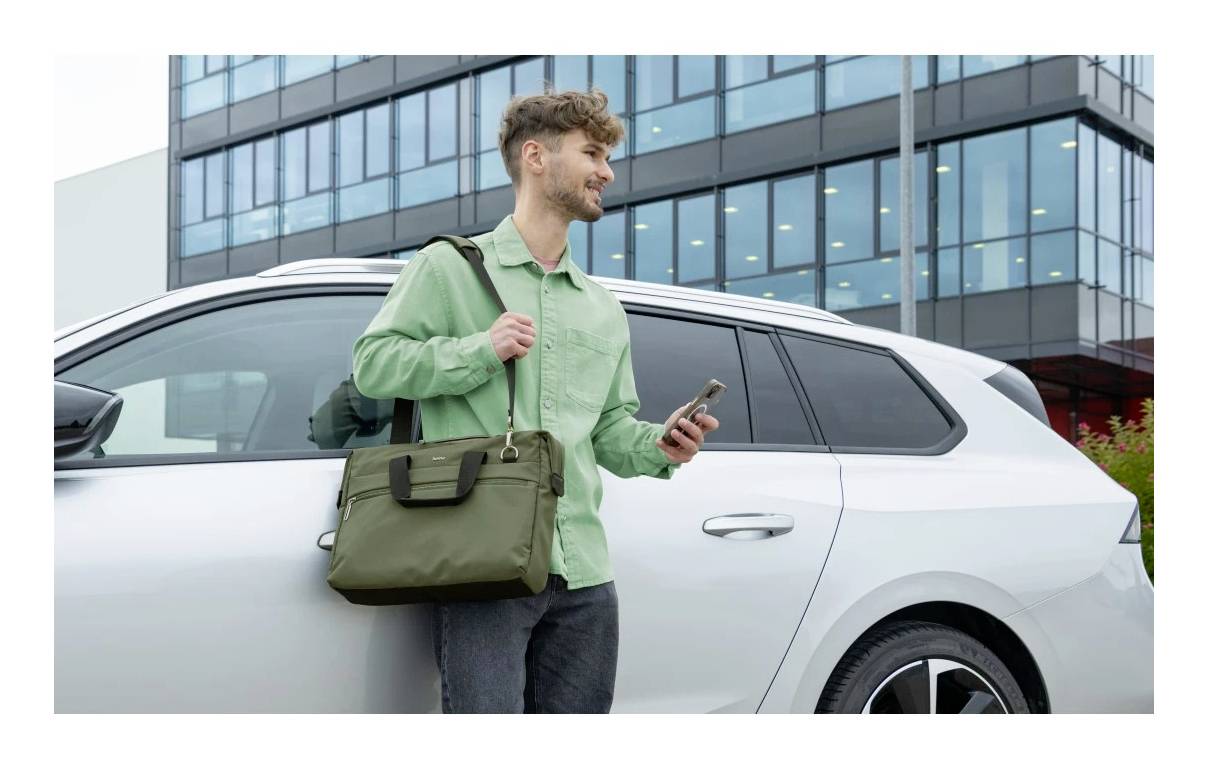 Hama Notebook Tasche Laptop-Tasche "Ultimate", 40 - 41cm (15,6" - 16,2"), Grün Passend für maximal: 41,1cm (16,2") Grün