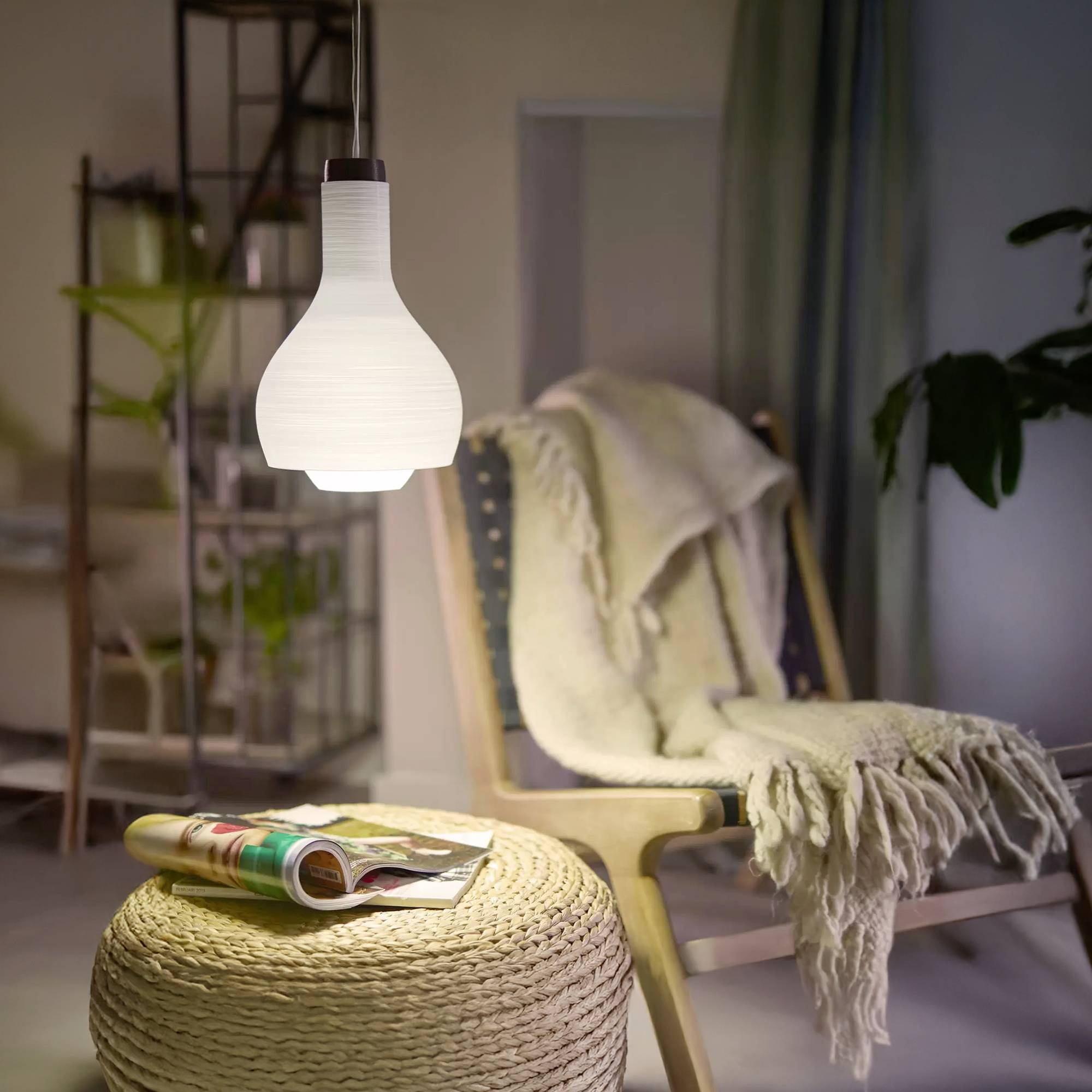 Philips 8721103047441 LED EEK E (A - G) E27 7W = 60W Warmweiß 3St.