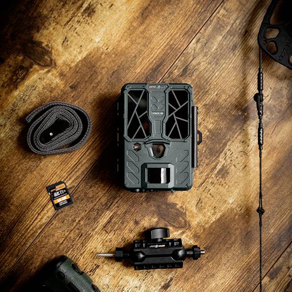 Spypoint Wildkamera 48 Megapixel Low-Glow-LEDs Anthracite Black