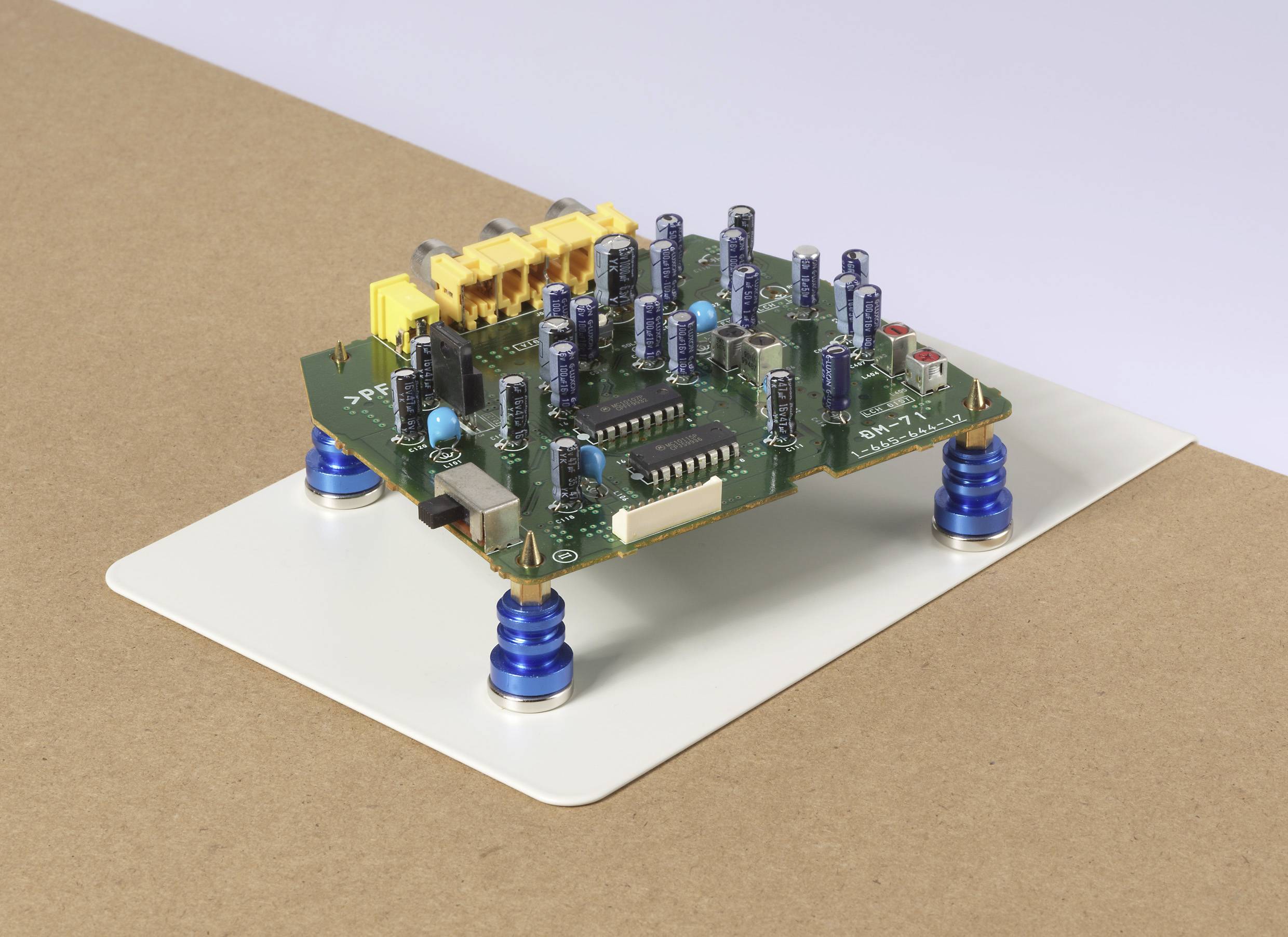 TOOLCRAFT TC-ZD-150G Platinenhalter (Ø x H) 15mm x 33mm 4St.