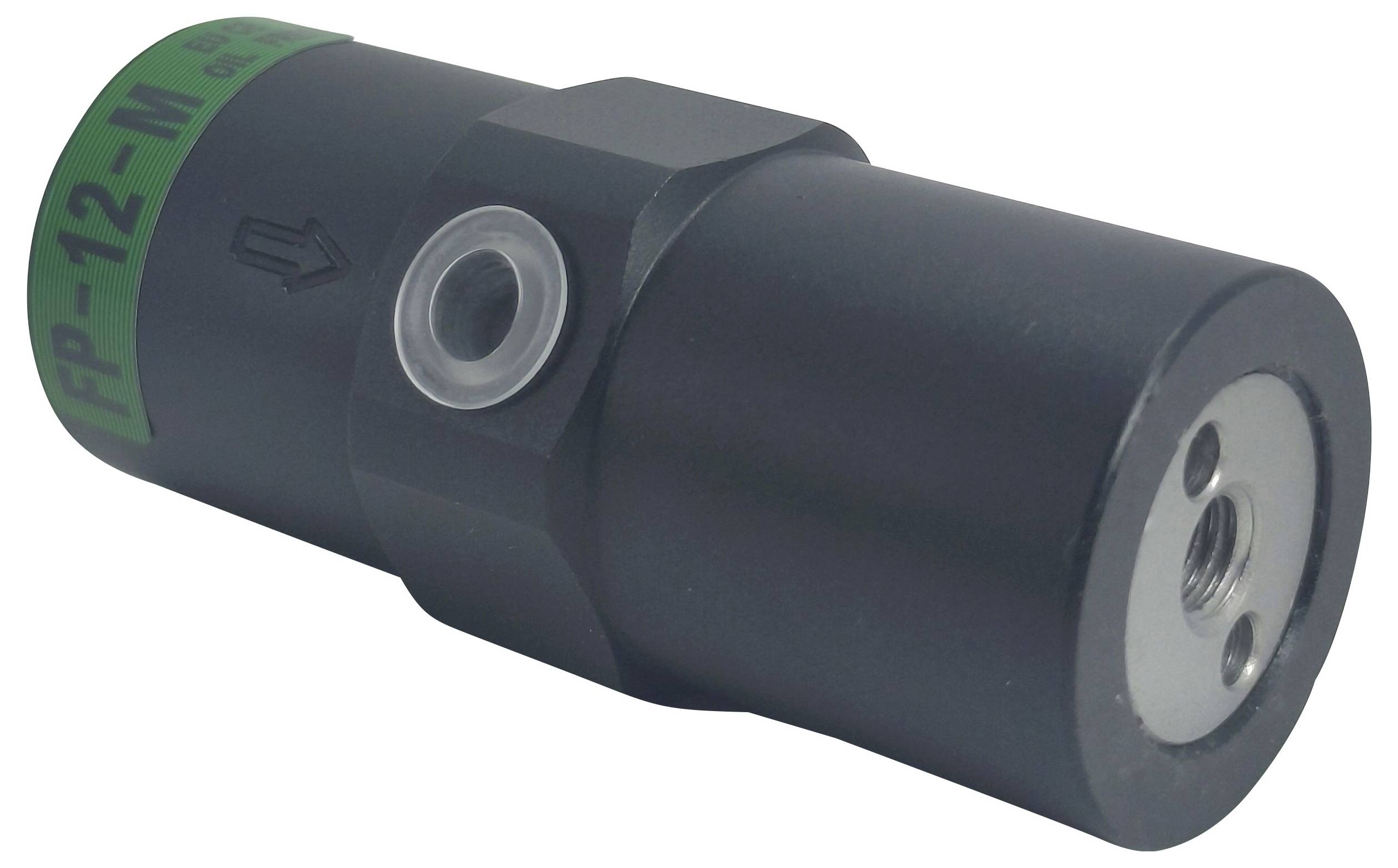 Ein schwarzer zylindrisches Hydraulikventil mit einem grünen Etikett mit der Aufschrift 'FP-12-M'. Es verfügt über einen Anschluss und einen Pfeil, der die Strömungsrichtung anzeigt.