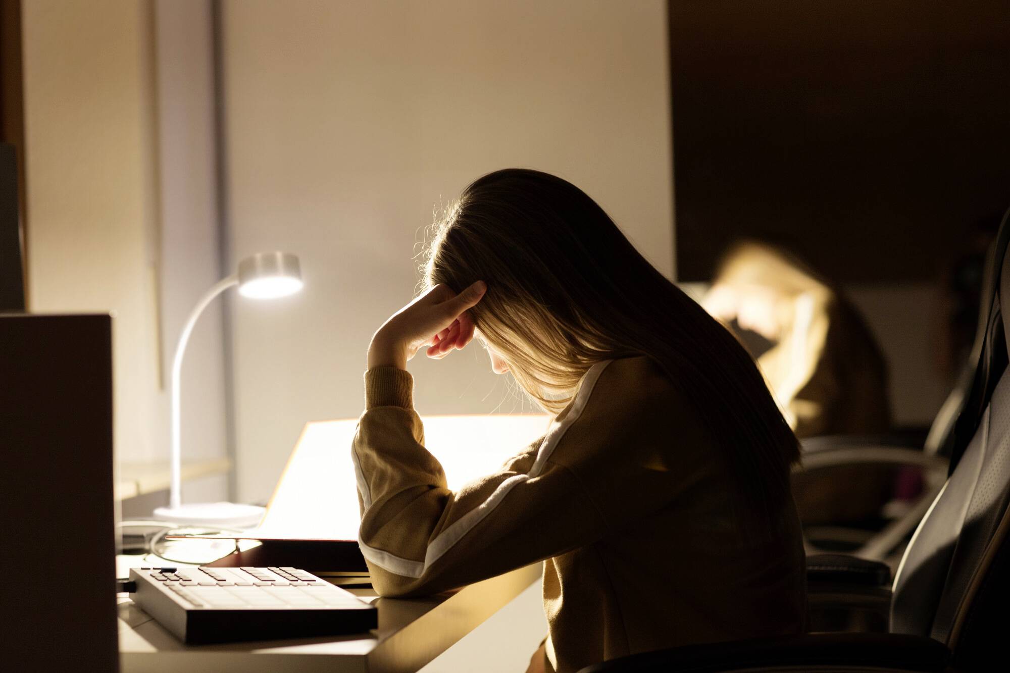 OSRAM HOMELIGHTING Office Line Desk Cylinder 4.8W CCT Dimmable White 4099854464270 Schreibtischleuchte 4.8W Weiß