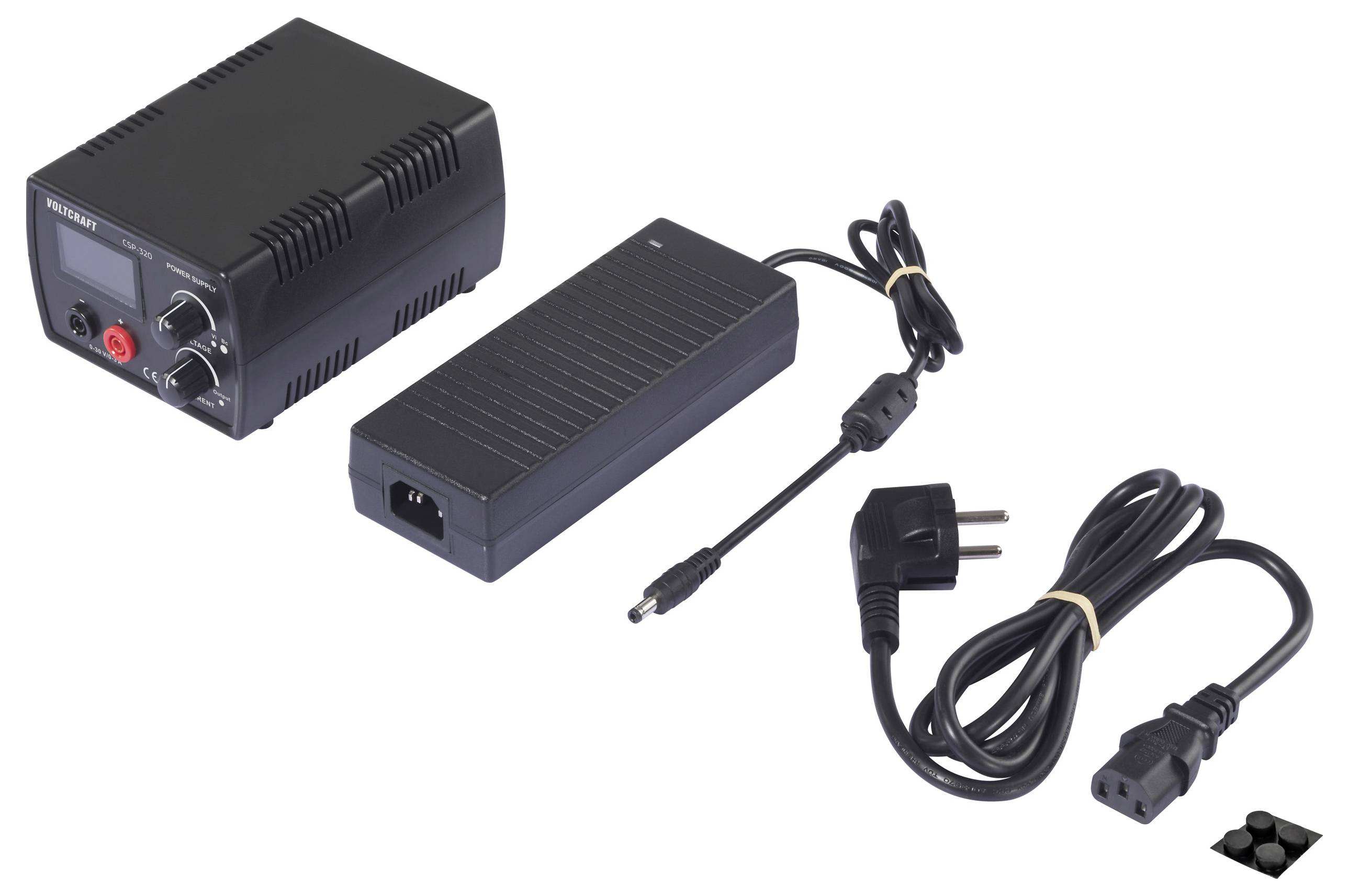 Ein Labornetzgerät mit digitaler Anzeige, Stromadapter und Kabeln, das zur Bereitstellung verstellbarer Spannung und Stromstärke verwendet wird.