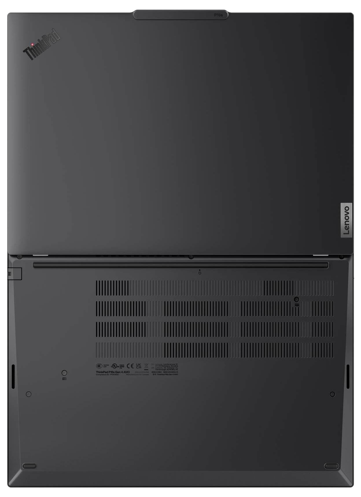 Das Bild zeigt die Unterseite eines Lenovo-Laptops mit Lüftungsöffnungen und Etiketten mit Produktinformationen.