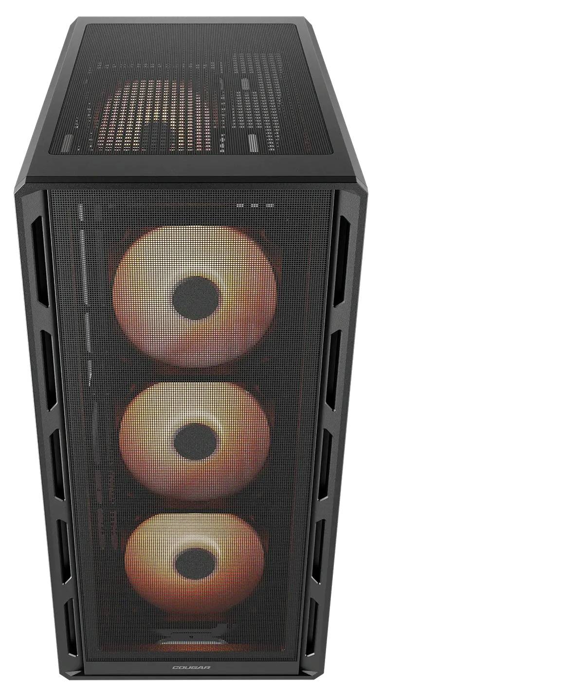 Ein Computergehäuse mit einer schwarzen Meshfront und drei sichtbaren kreisrunden Lüftern, die ein warmes orangefarbenes Leuchten im Inneren abstrahlen.