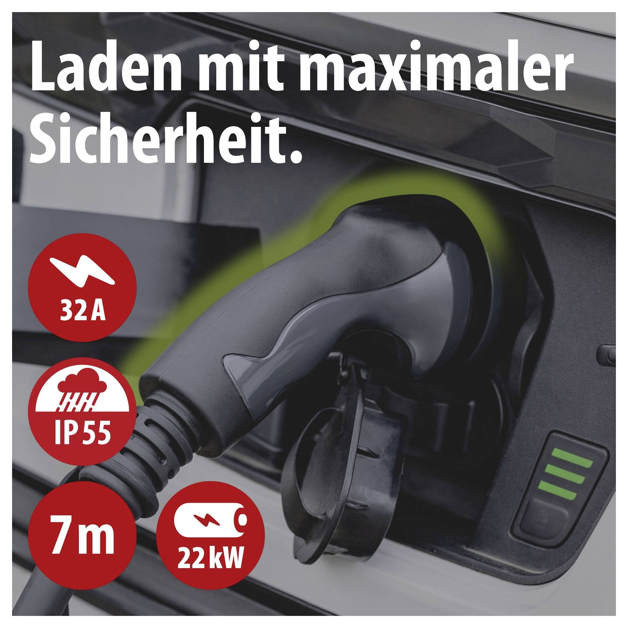 Werbung für ein Ladekabel an einer Elektroauto-Ladesäule mit dem Text 'Laden mit maximaler Sicherheit.' sowie den Angaben 32A, IP55, 7 m und 22 kW.