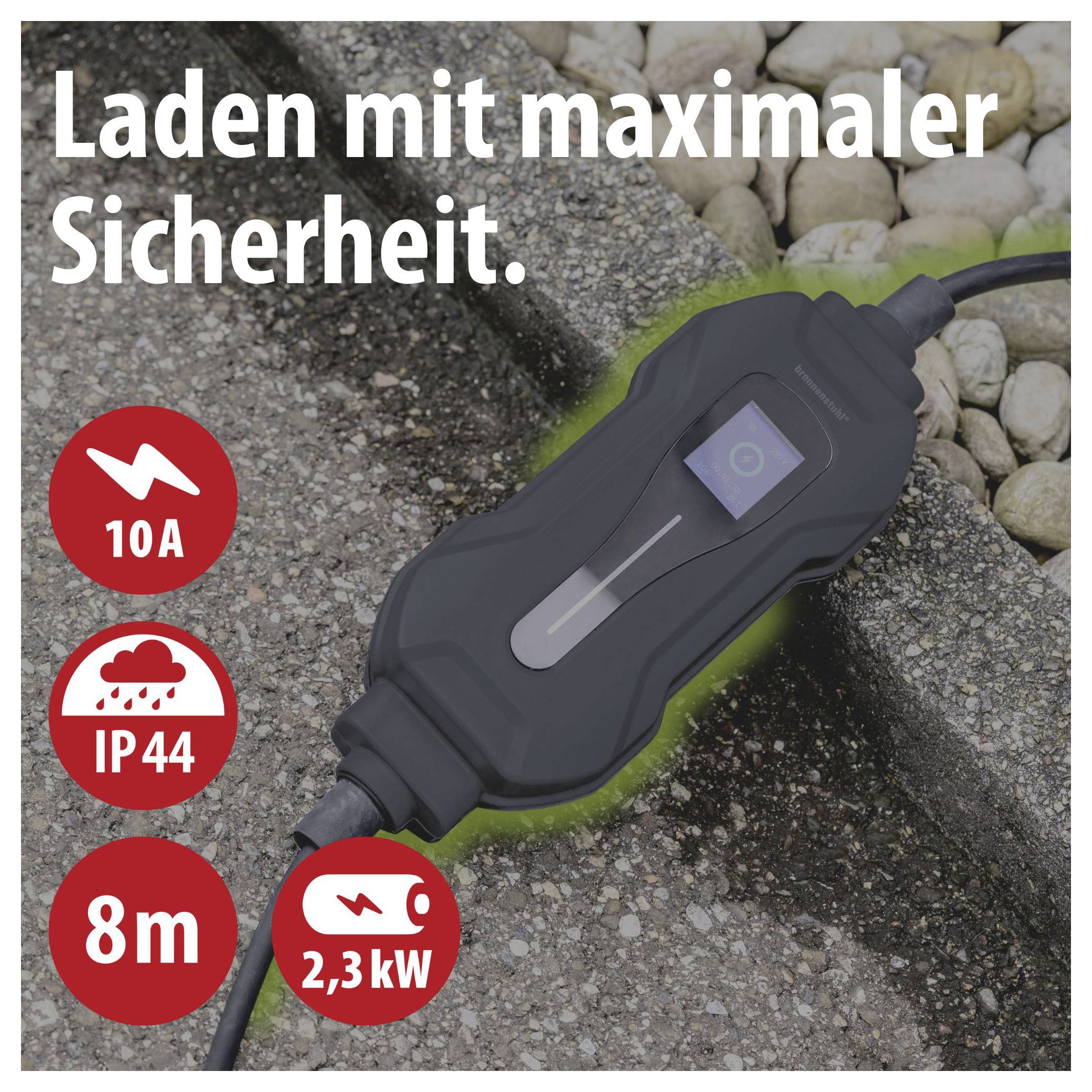 Werbung für ein mobiles Ladegerät mit Text 'Laden mit maximaler Sicherheit.' sowie Symbolen: 10A, IP44, 8 m und 2,3 kW.