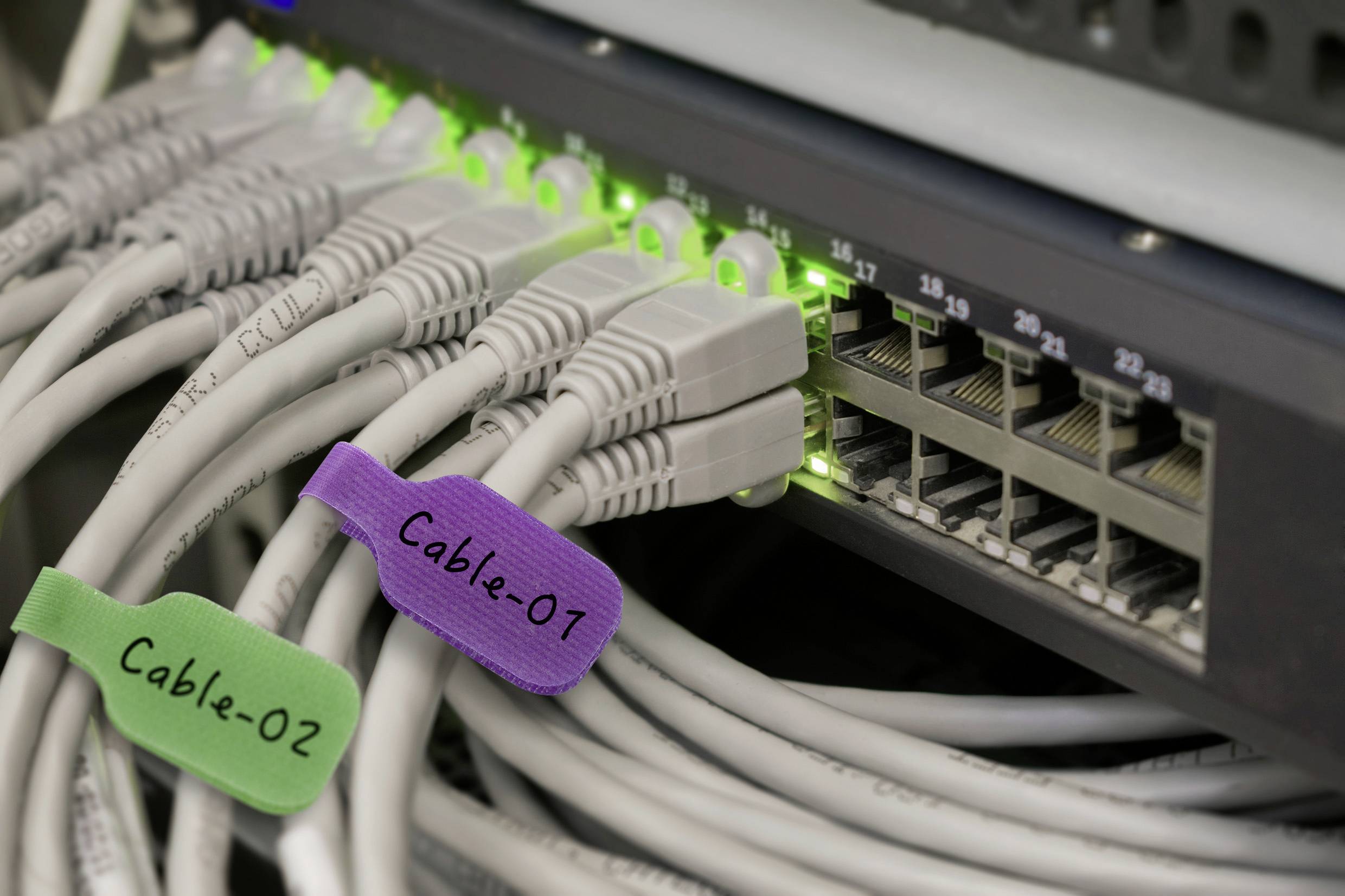 SpeaKa Professional SP-13756884 Kabelmarkierer Beschriftungsfläche: 20 x 38mm Weiß, Rot, Orange, Gelb, Grün, Himmelblau, Blau