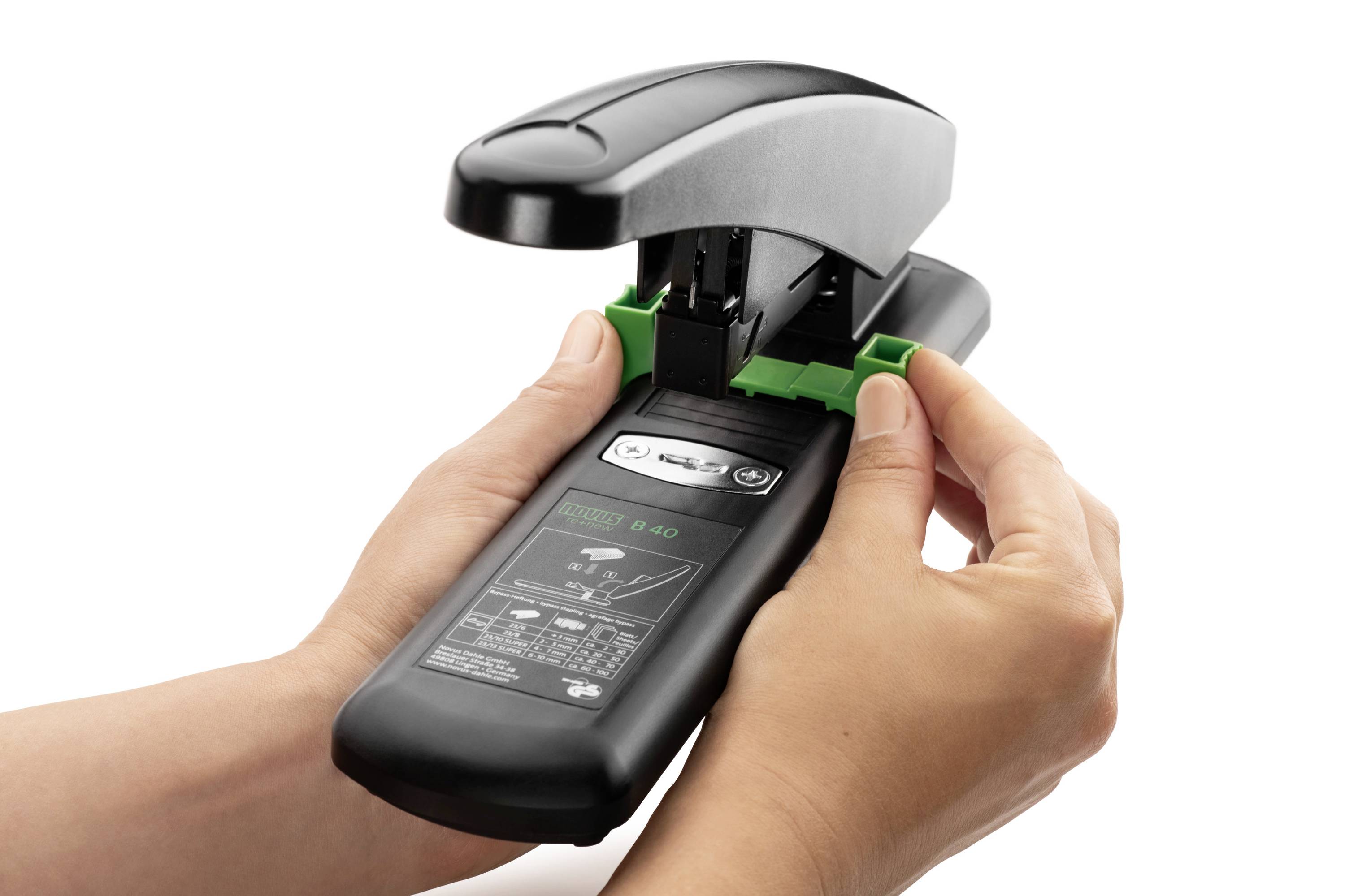 Novus Office Blockheftgerät B 40 re+new schwarz bis 100 Blatt 023-0067 Schwarz 1St.