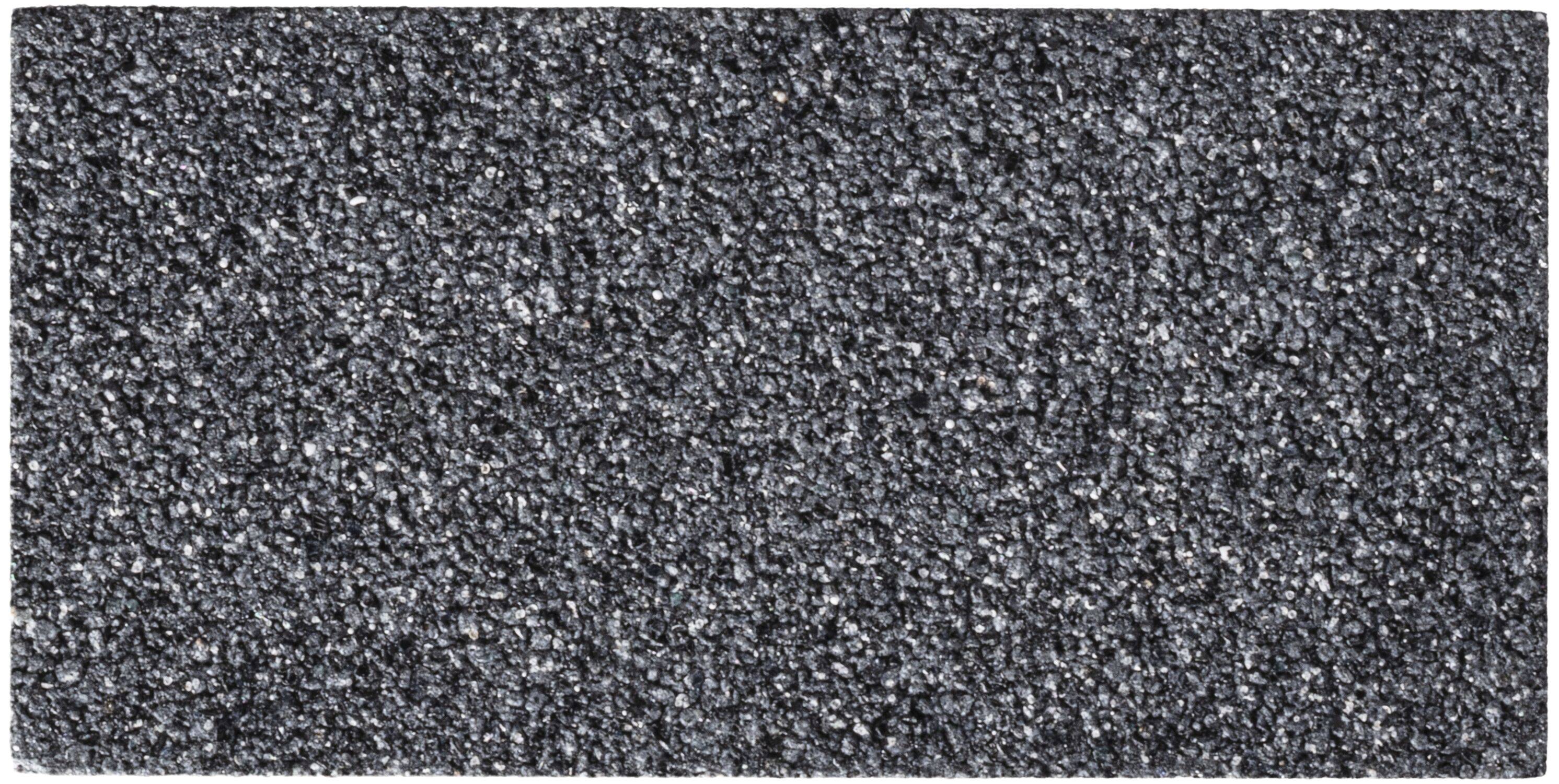 Graue, strukturierte rechteckige Oberfläche mit einer rauen, körnigen Beschaffenheit.