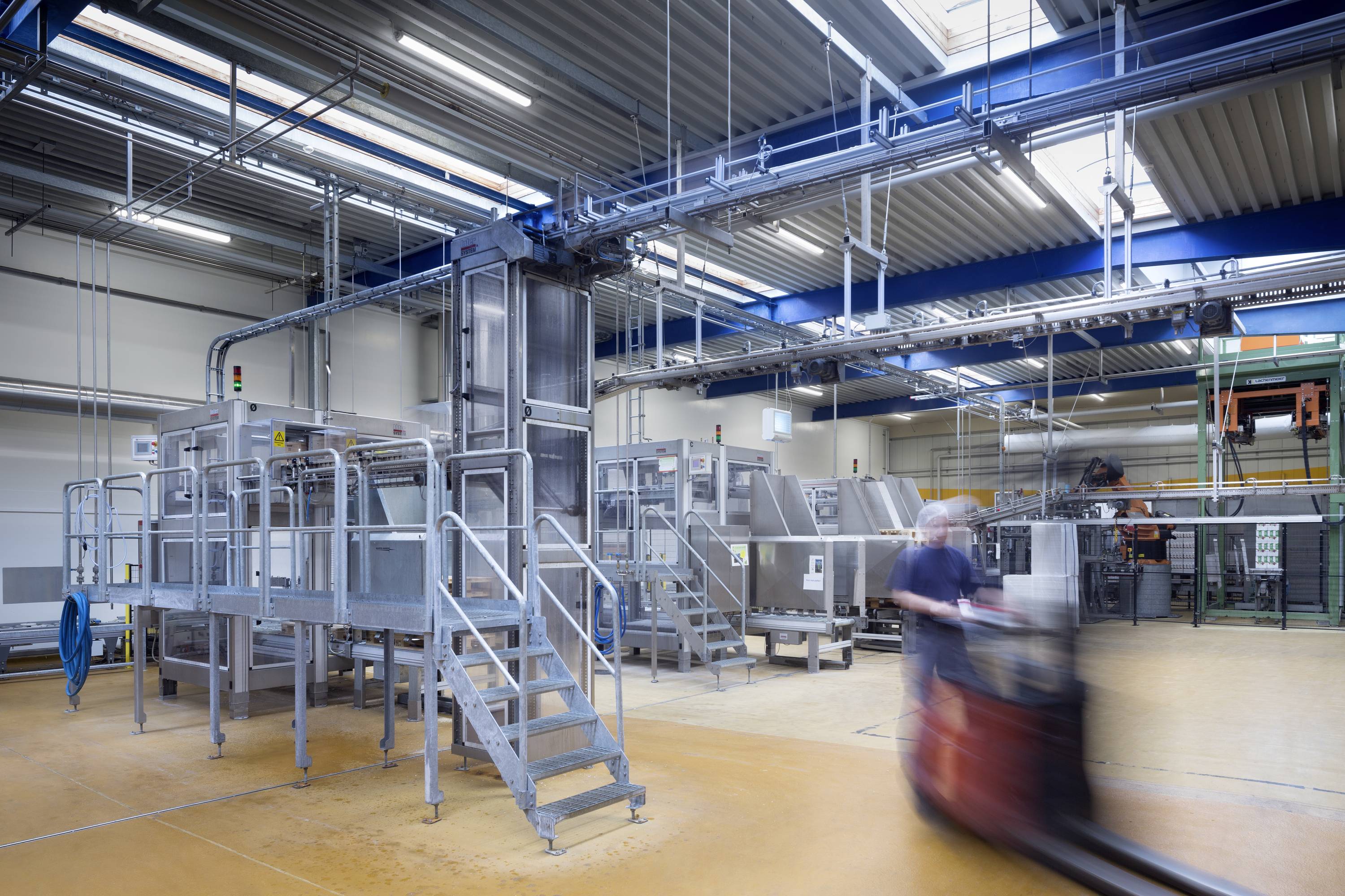 Trilux 2315 G4 1200 38/26/ML-8MC ET PC +LV Feuchtraumleuchte 33W