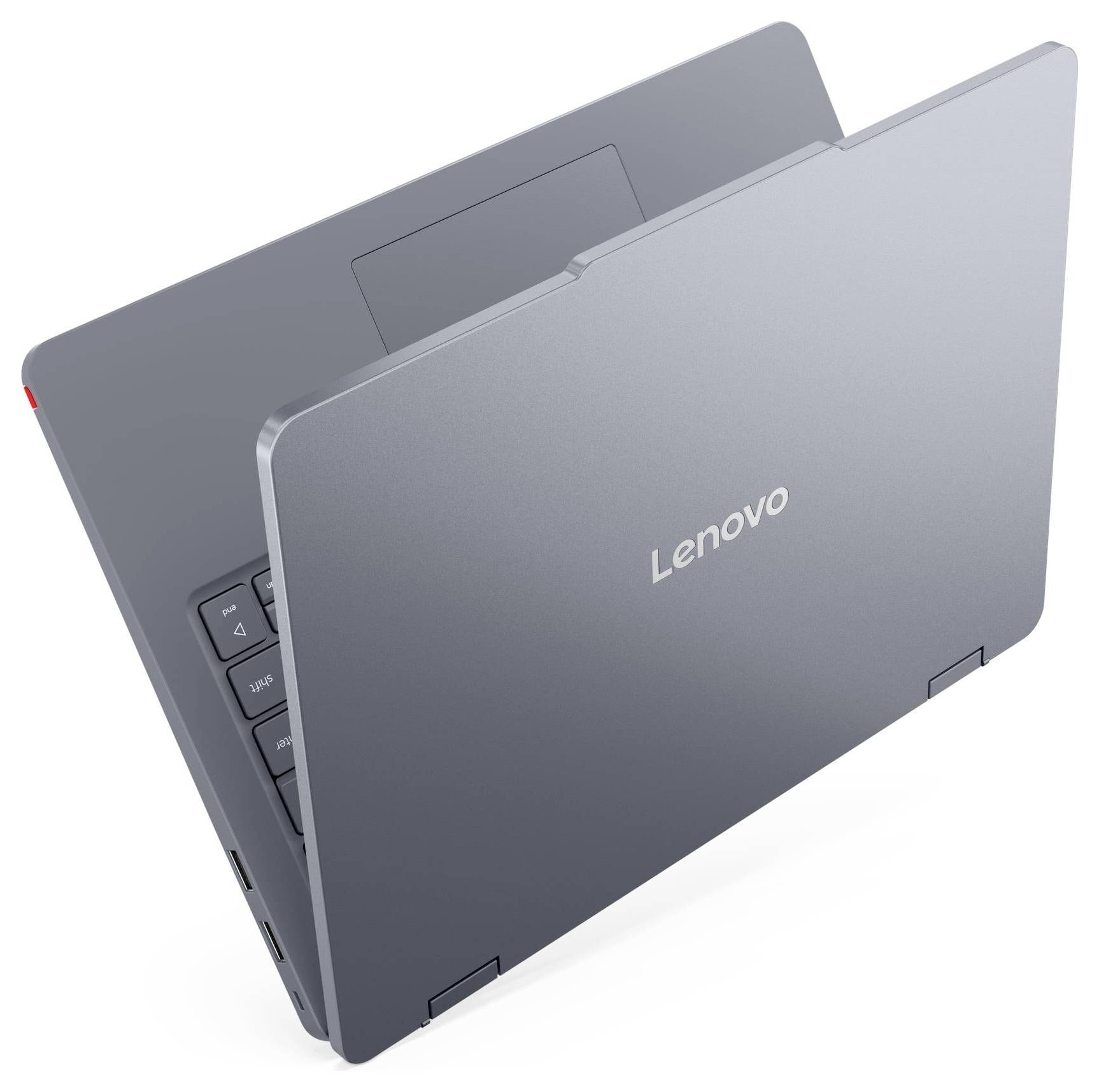 Ein silberner Lenovo-Laptop, teilweise geöffnet, zeigt die Tastatur und das Logo auf dem Deckel. Das Design ist schlank und modern.