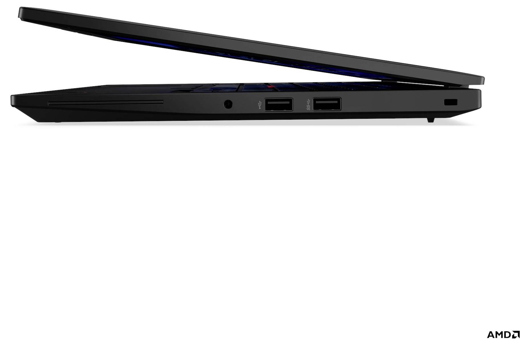 Laptop von der Seite betrachtet, teilweise geöffnet, mit sichtbaren Anschlüssen.