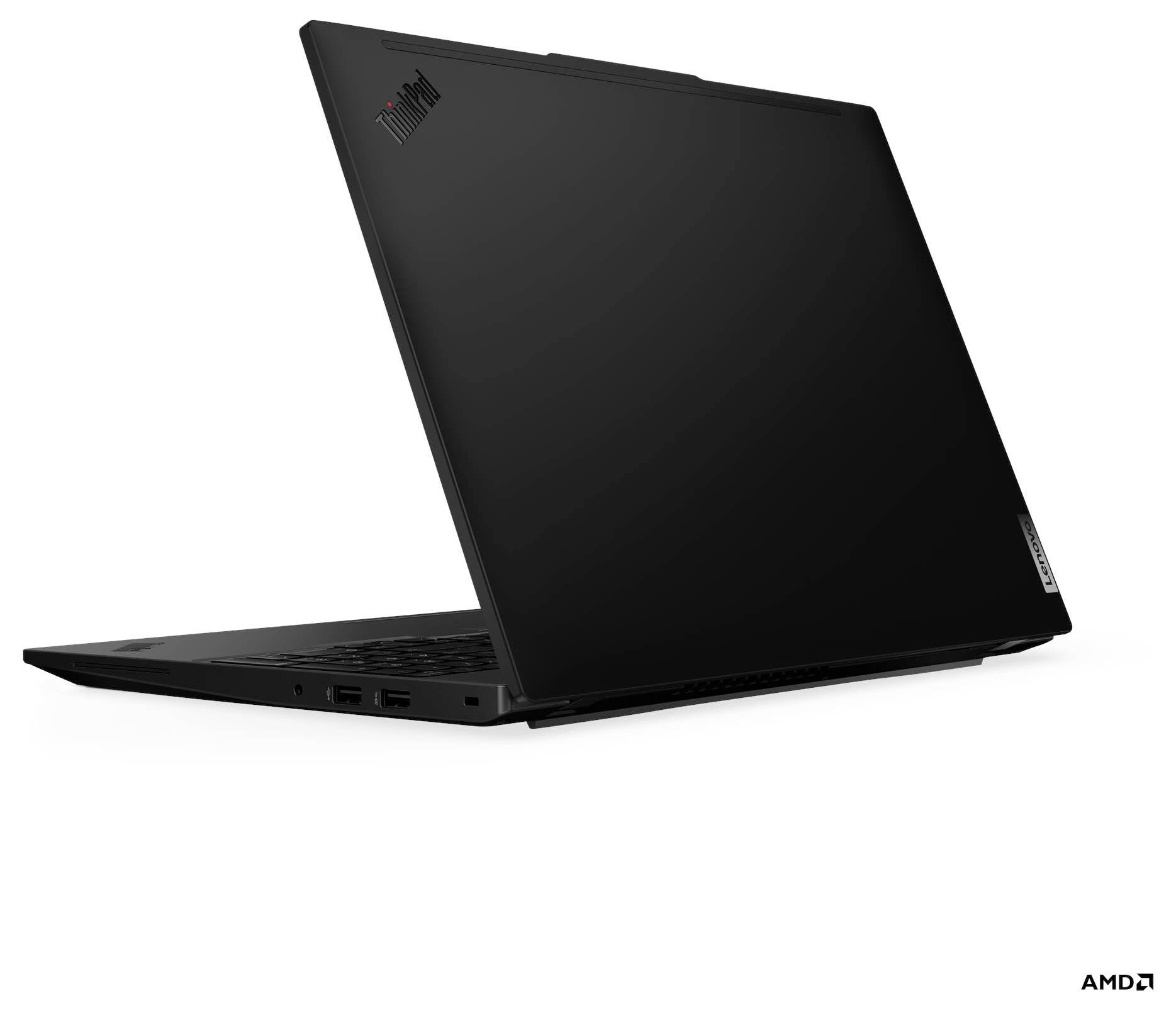 Ein schlanker, schwarzer Laptop mit minimalistischem Design, von hinten und leicht seitlich betrachtet. Logos von ThinkPad und AMD sind sichtbar.