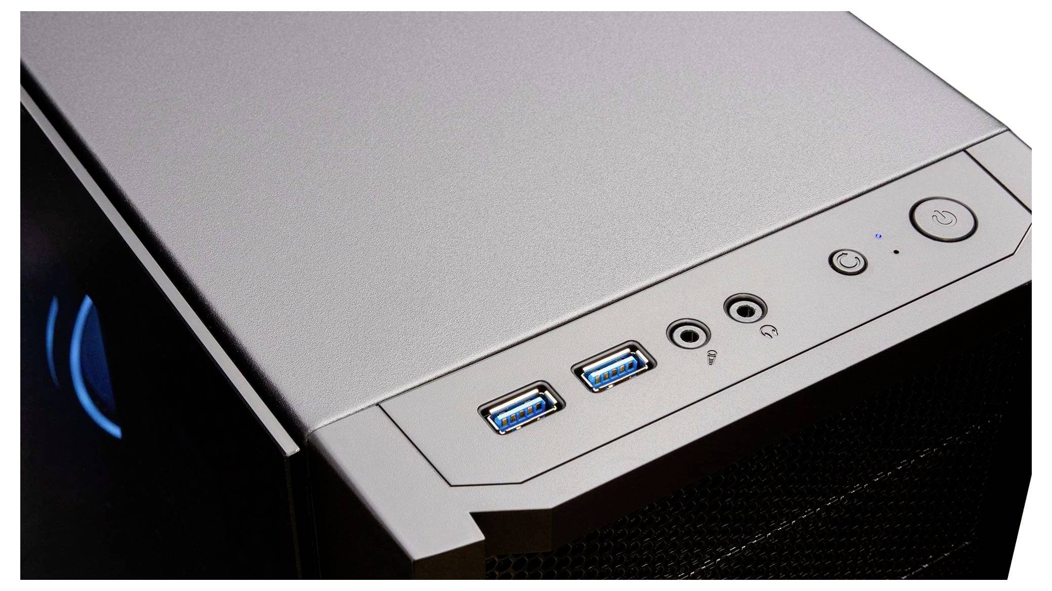 Computergehäuse mit zwei USB-Anschlüssen, Audioports und Einschalttaste an der Frontplatte.