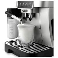 DeLonghi ECAM220.80.SB 0132217144 Kaffeevollautomat DeLonghi ECAM220.80.SB 0132217144 Kaffeevollautomat