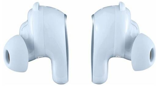 Hellblaue kabellose Ohrhörer, die sich gegenüberliegen und ihre Ohreinsätze und schlankes Design zeigen.