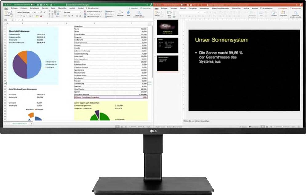 Ein Monitor zeigt einen geteilten Bildschirm: Die linke Seite zeigt eine Tabellenkalkulation mit Diagrammen, und die rechte Seite enthält eine Folie mit dem Titel 'Unser Sonnensystem'.
