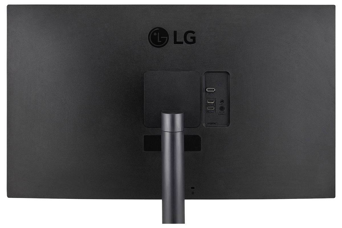 LG Electronics LG 32" 32UR500K-B UHD 4K 16:9 HDMI DP H LCD-Monitor EEK F (A - G) 80cm (31.5 Zoll) 16:9 4 ms VA LCD