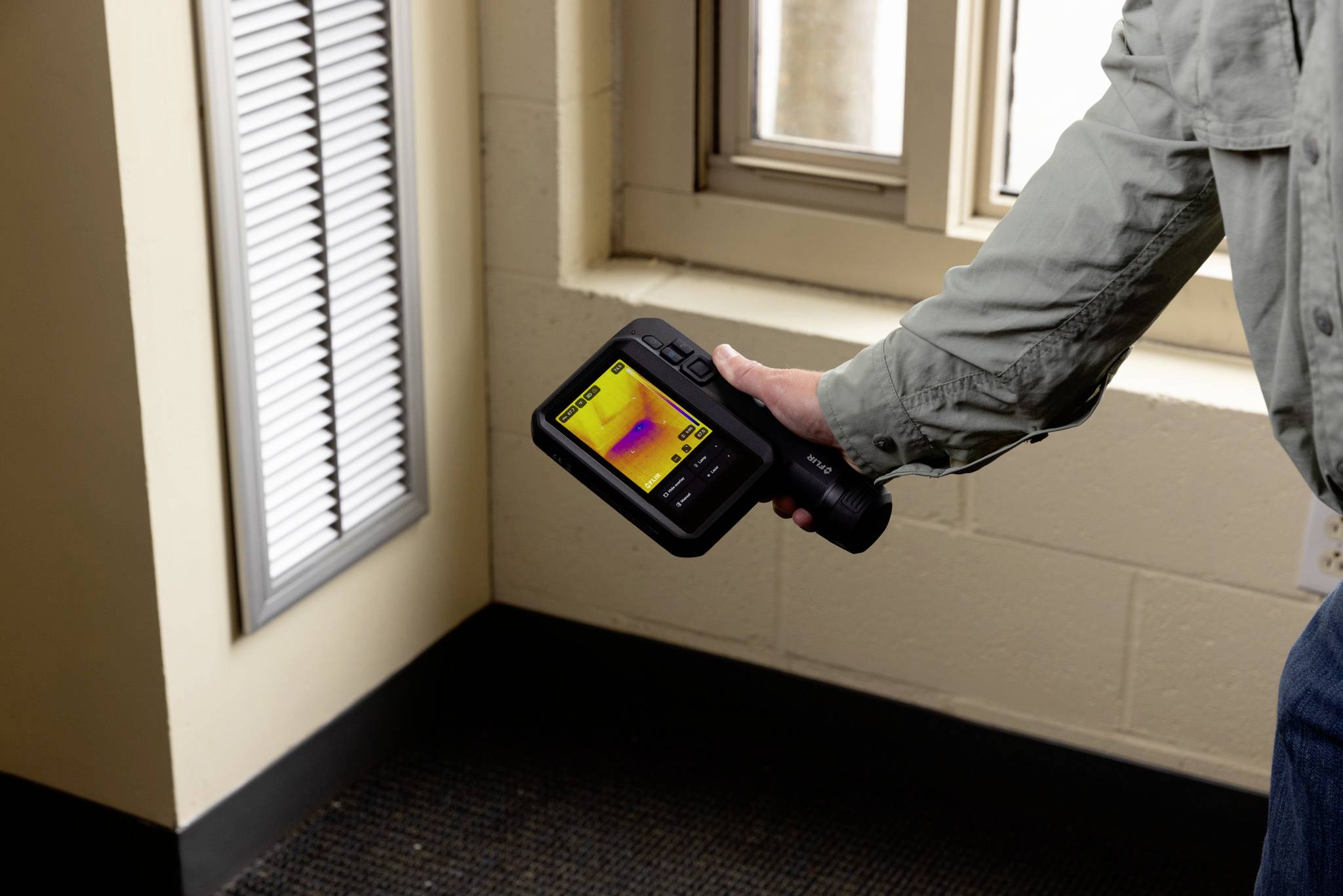 FLIR i65 Wärmebildkamera -20 bis 550°C