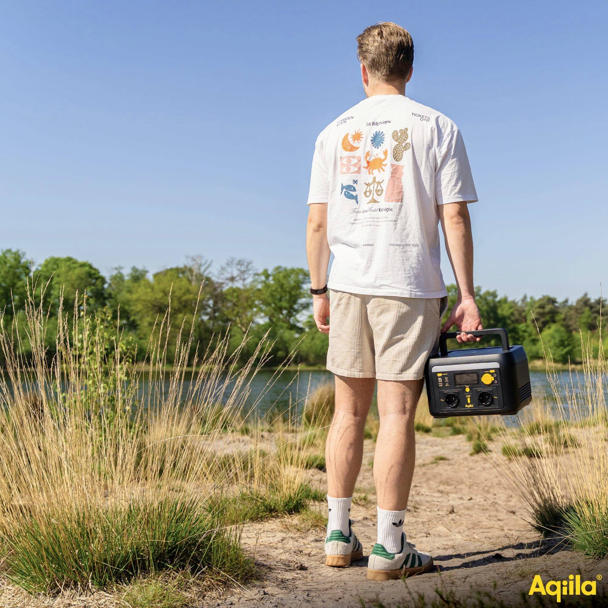 Aqiila S600V2 Powerstation 20Ah LiFePO 4 Schwarz, Gelb LED Taschenlampe