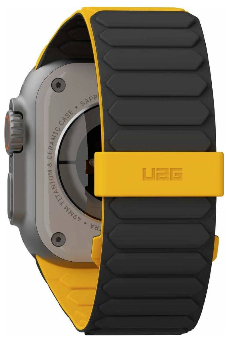 Smartwatch mit einem robusten schwarzen und orangefarbenen Armband und einem metallfarbenen Gehäuse.