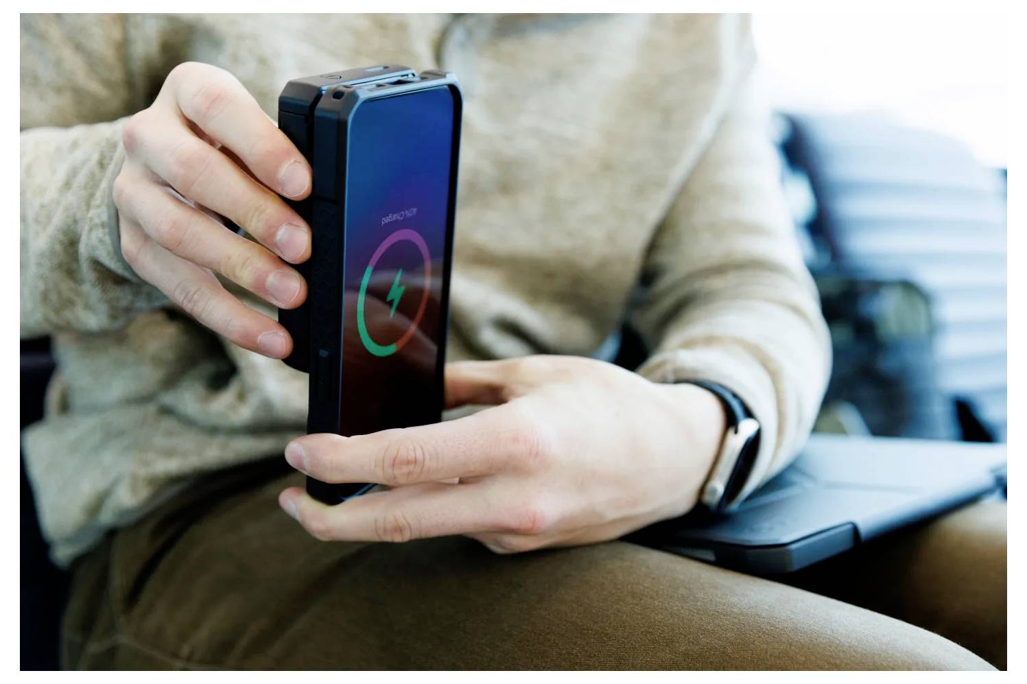 Urban Armor Gear Handy-Akku 10000 mAh