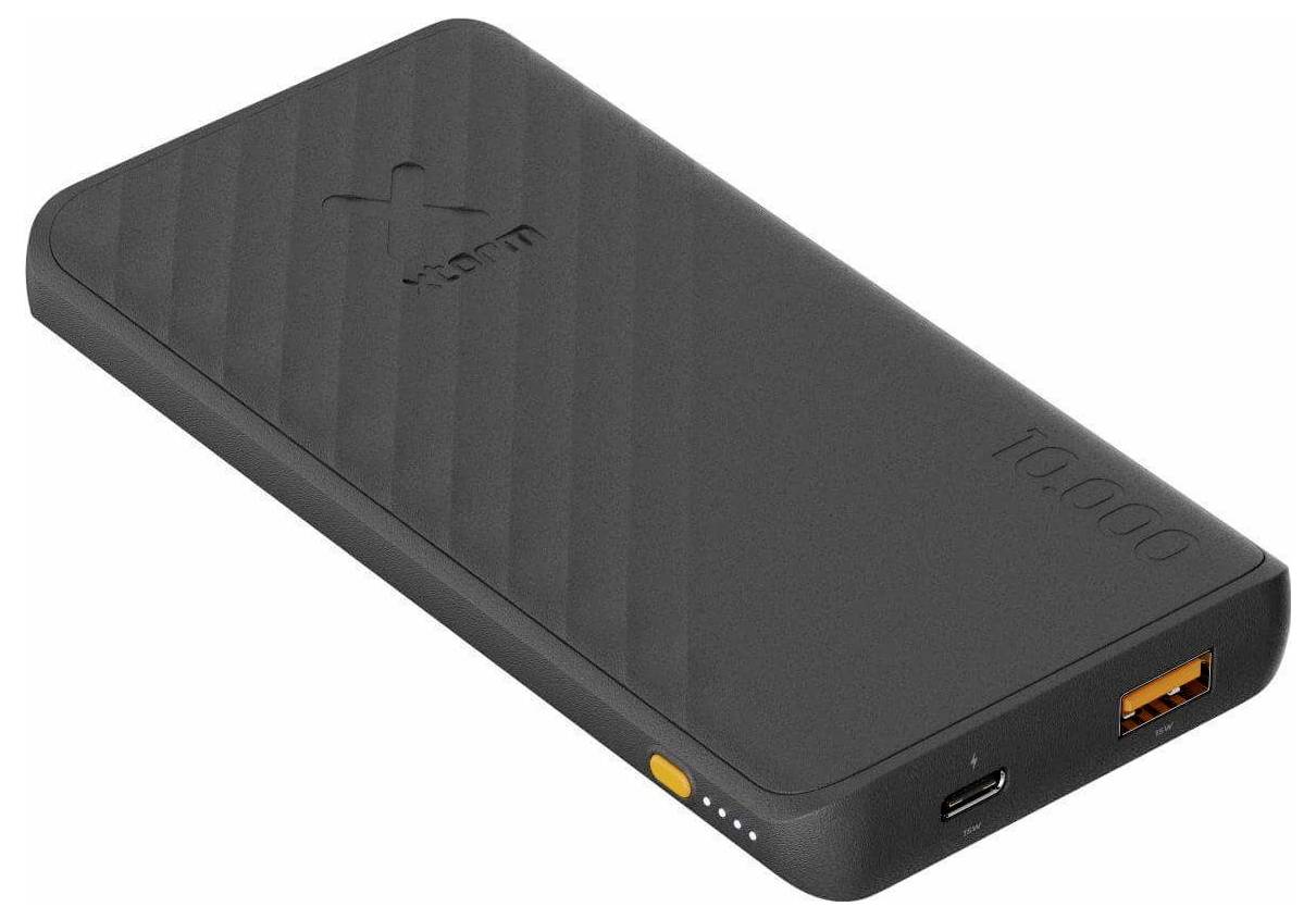 Eine schwarze mobile Powerbank mit der Aufschrift '10.000', ausgestattet mit USB- und USB-C-Anschlüssen an der Seite, sowie einer Einschalttaste und Leuchtanzeigen.