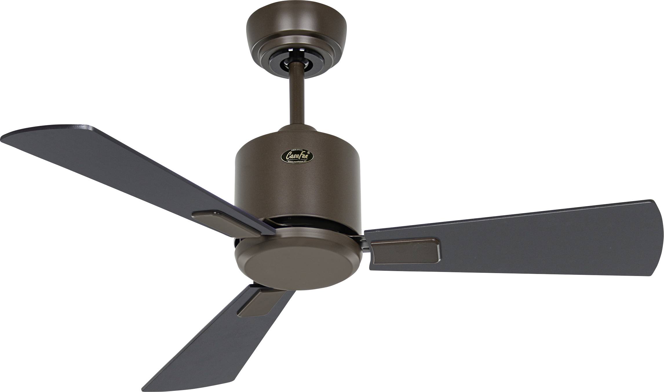 Ein brauner Deckenventilator mit drei Flügeln hängt von der Decke und zeigt ein modernes, minimalistisches Design.