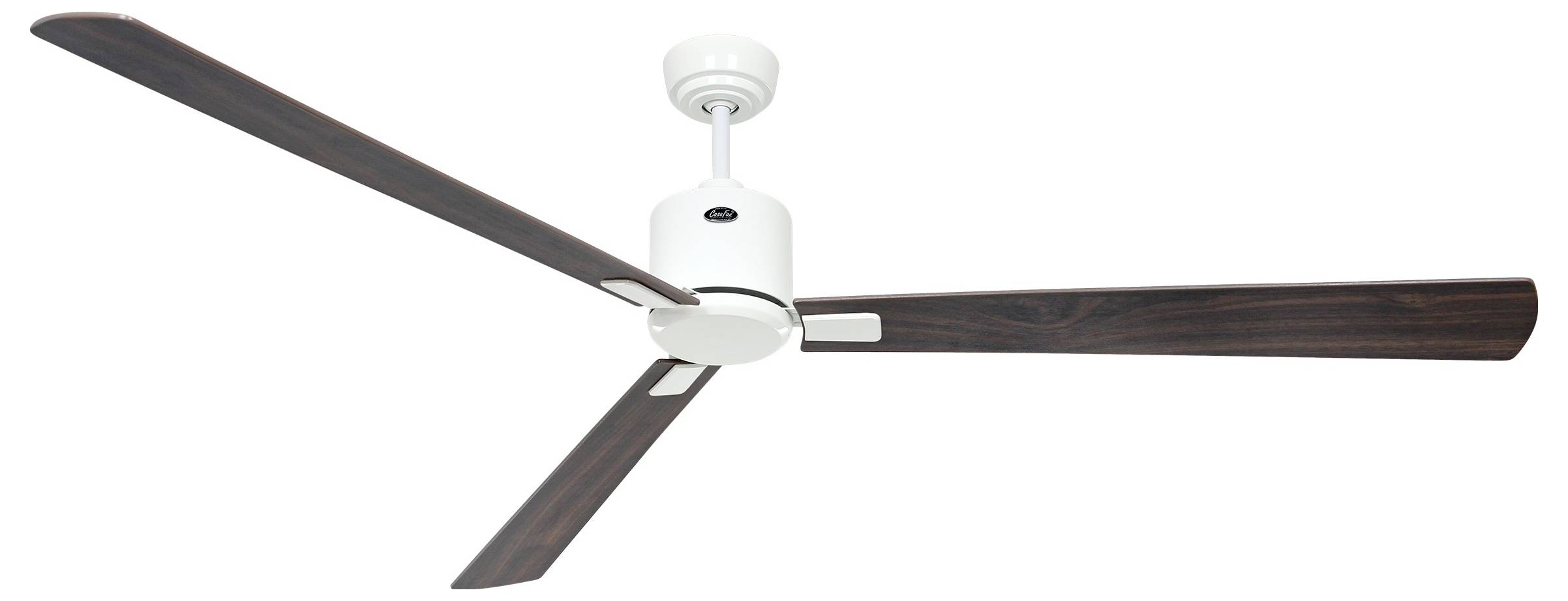 Ein weißer Deckenventilator mit drei Holzflügeln, für den Innenbereich konzipiert, vor einem schlichten Hintergrund dargestellt.