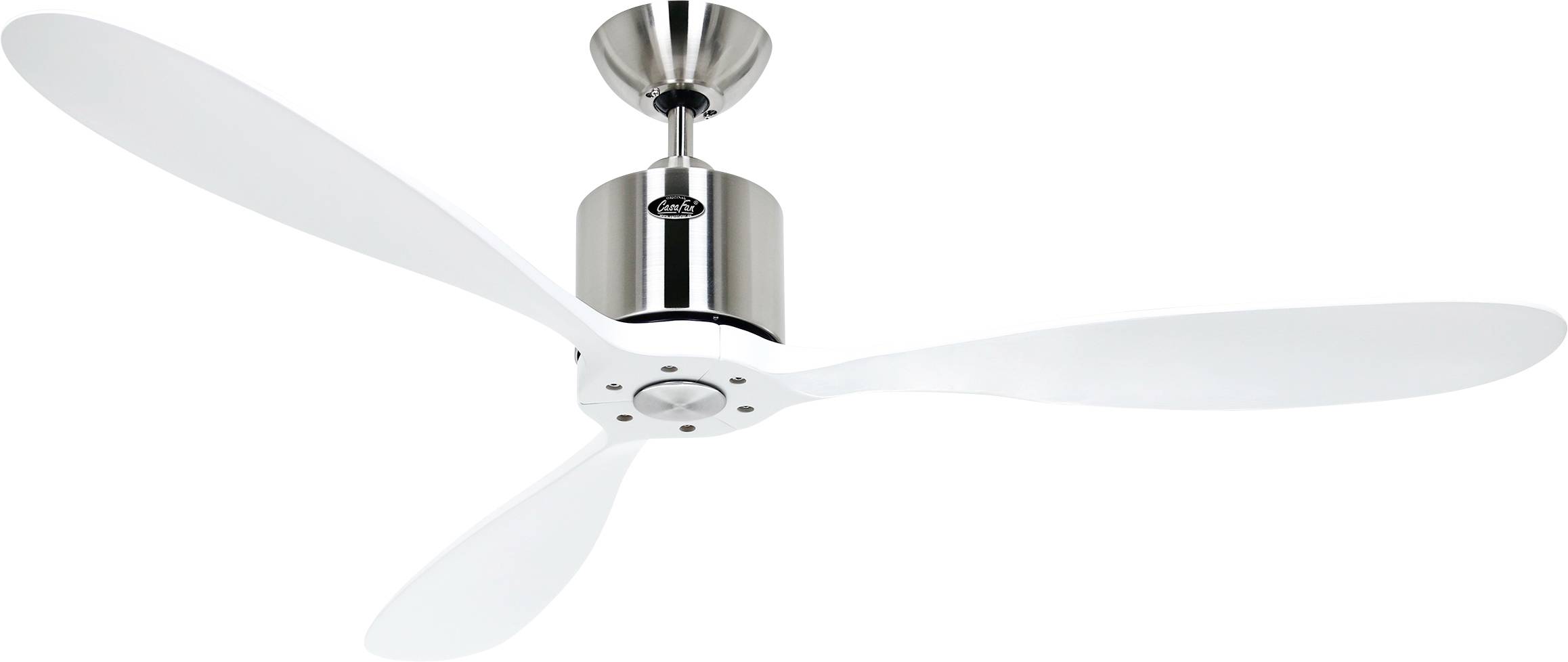 Deckenventilator mit drei weißen Flügeln und einem silbernen Motorgehäuse, montiert an einer polierten Metallstange, bietet moderne Dekoration.