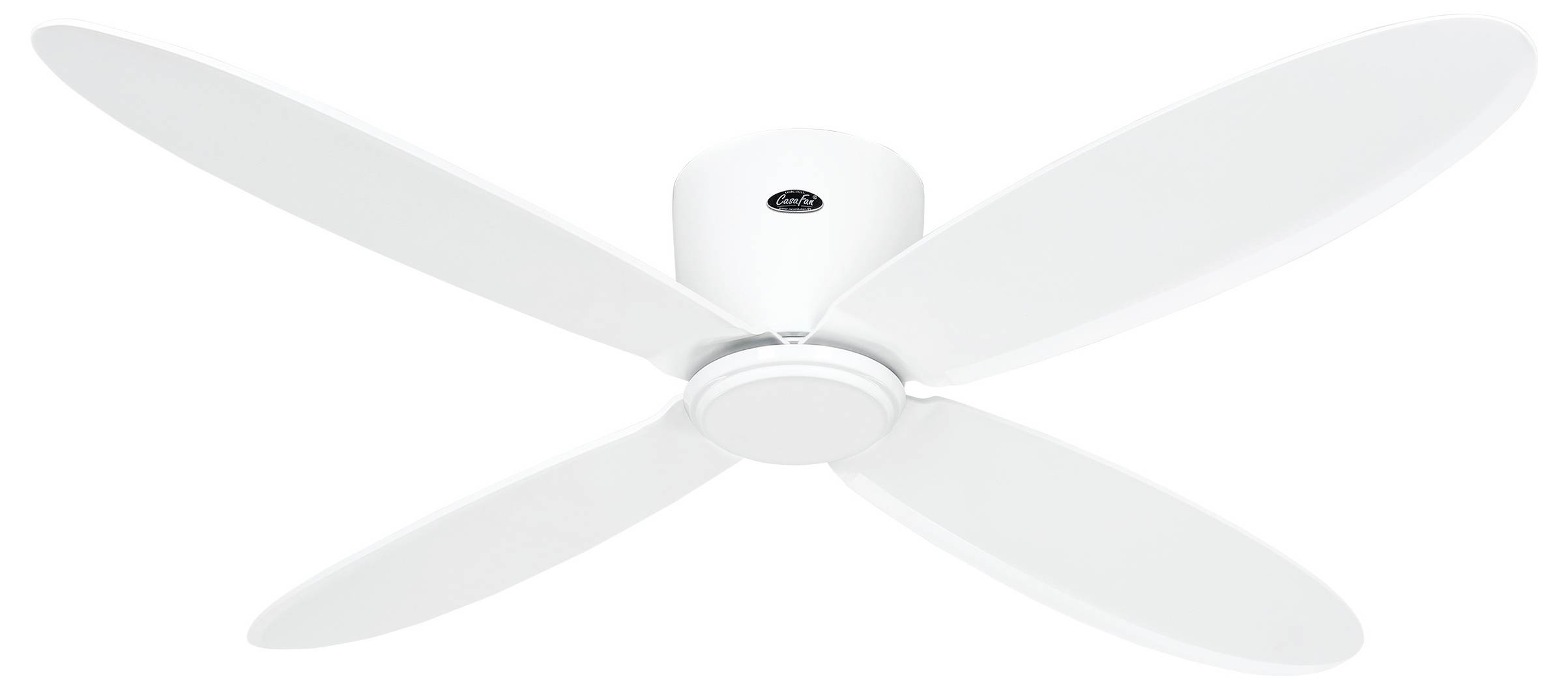 Ein weißer Deckenventilator mit vier Flügeln, montiert an einer weißen Decke.