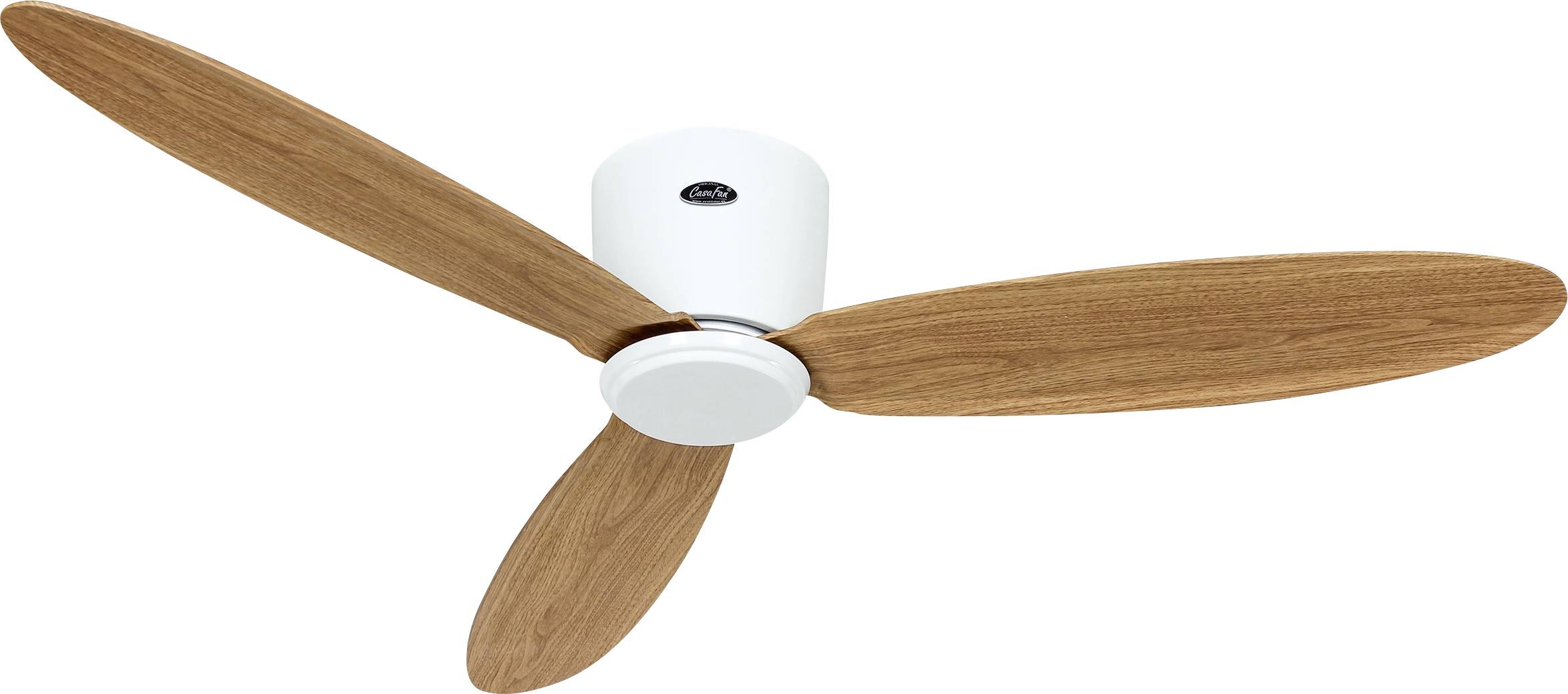 Ein Deckenventilator mit drei Holzflügeln, der auf einem weißen Sockel montiert ist.