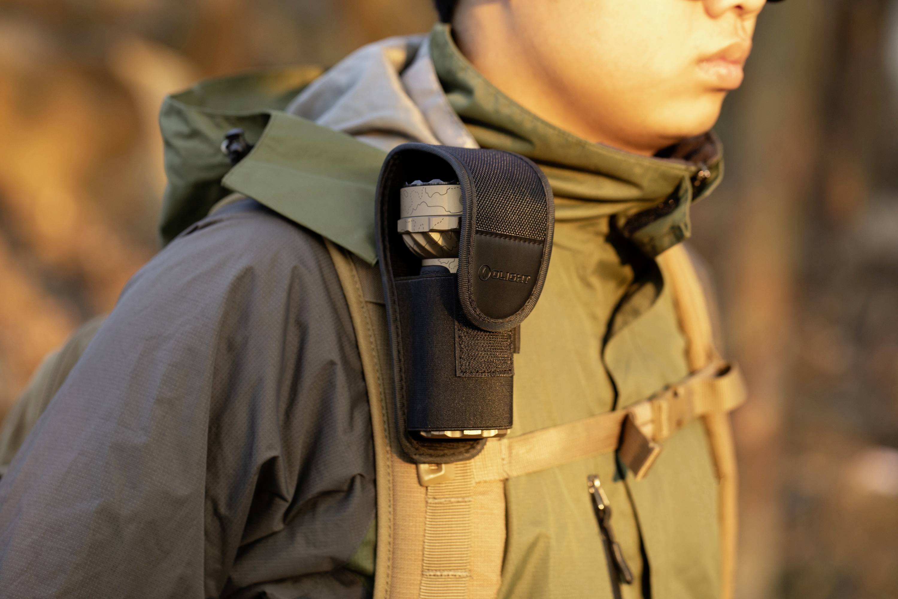 OLight LED Mini-Taschenlampe Große Reichweite akkubetrieben 7000lm 462g