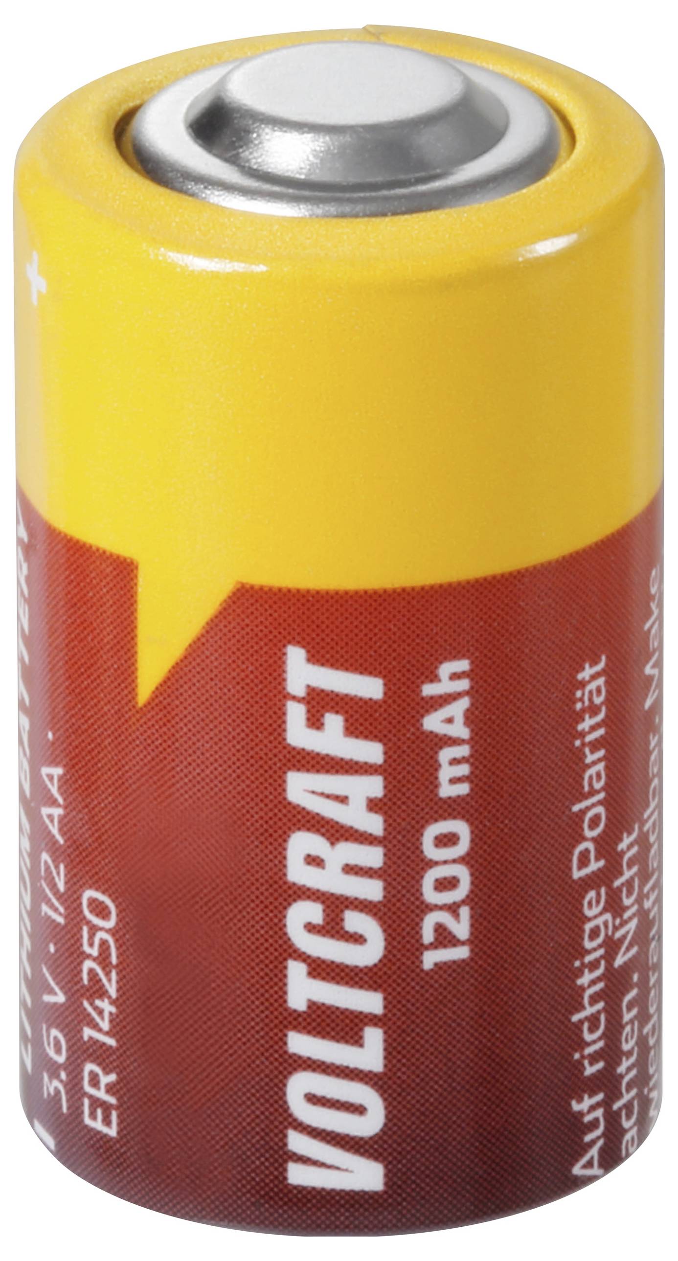 Nahaufnahme einer Voltraft-AA-Batterie mit gelb-rotem Etikett, 1200 mAh, zeigt den positiven Pol.