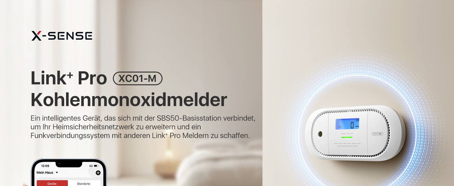 'X-Sense Link+ Pro XC01-M Kohlenmonoxidmelder', ein Gerät zur Erkennung von Kohlenmonoxid, mit Verbindung zur SB500-Basisstation für Heimnetzwerke. Display zeigt CO-Wert, Smartphone-App integriert.