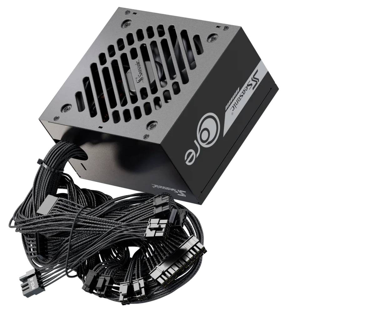 Eine Computernetzteils mit Kabeln, mit einem Lüftergitter und Firmenlogo.