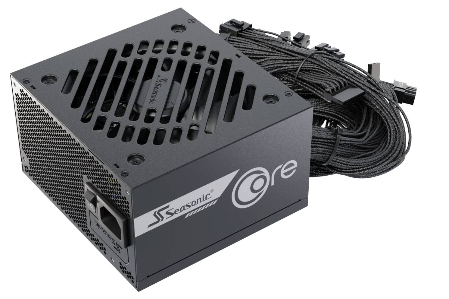 Seasonic Core Netzteil mit schwarzen Kabeln, zeigt Lüftungsgitter und Logo, geeignet für Computeraufbau oder -upgrade.