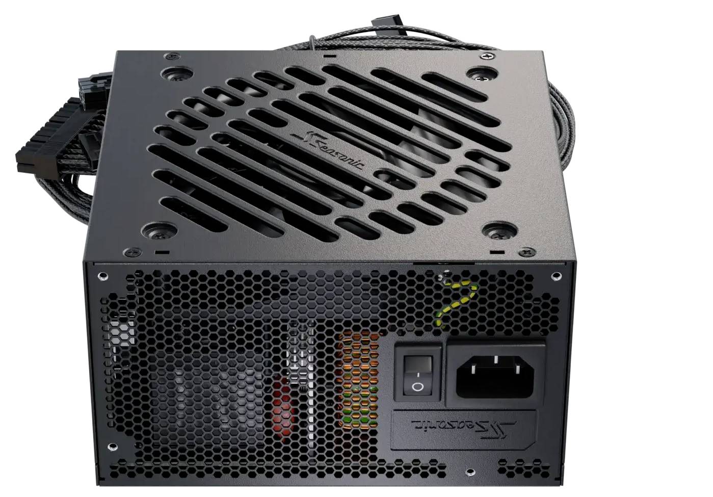 Ein Netzteil für Computer mit Kühlventilator, Netzschalter und Kabelanschlüssen, ausgelegt für den Einsatz in Desktopcomputern.