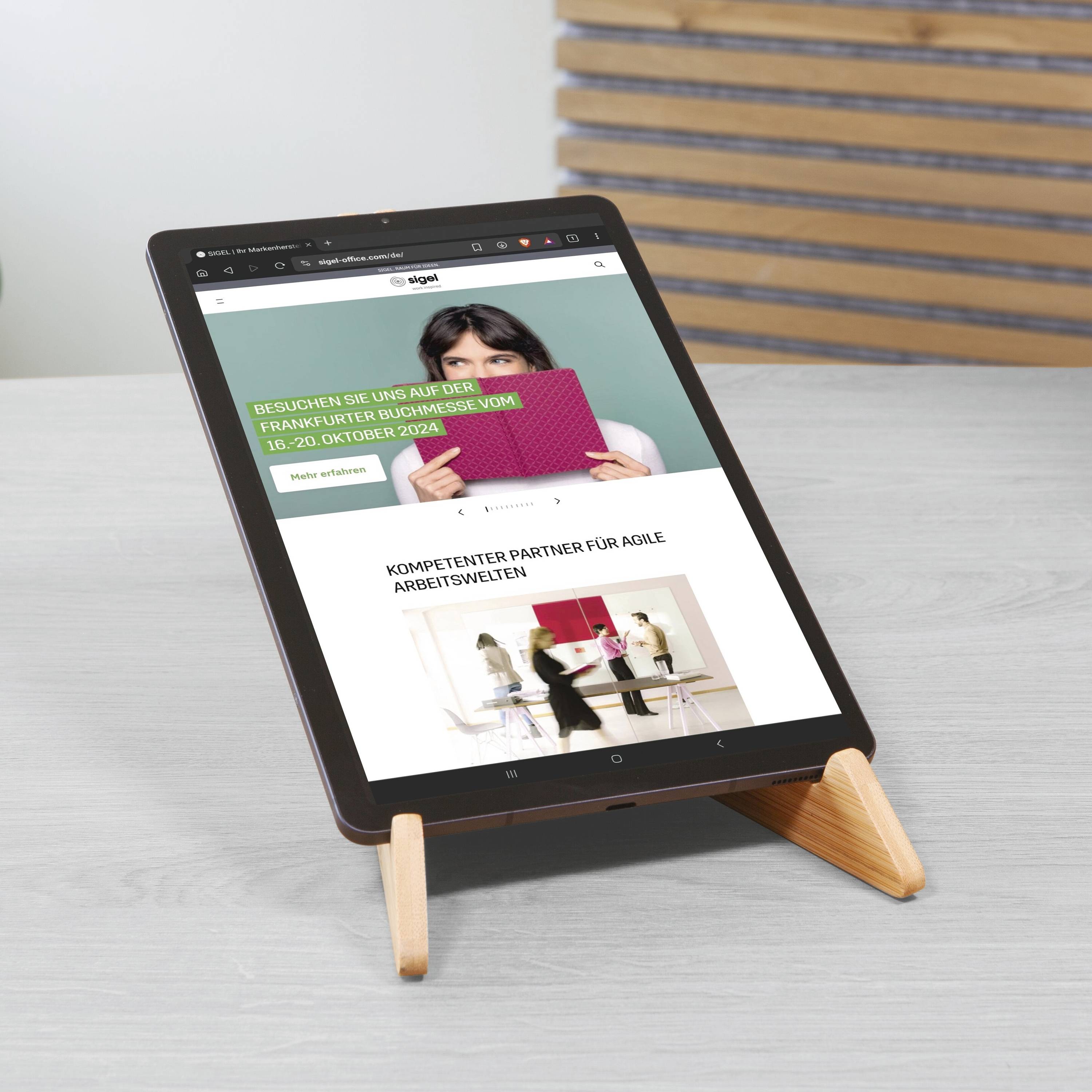 Sigel SA207 Laptophalterung Eyestyle (B x H x T) 30 x 14.50 x 1.80cm Bambus Beige