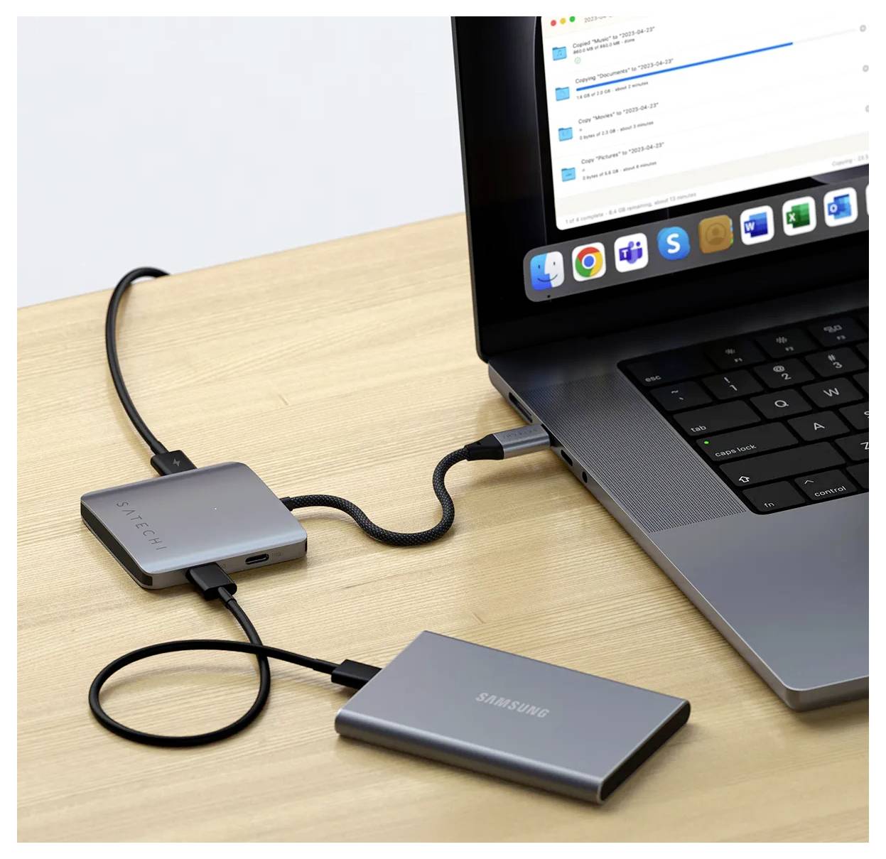 Satechi USB-C® Dockingstation ST-H4CPDM Passend für Marke Dockingstations: Apple MacBook