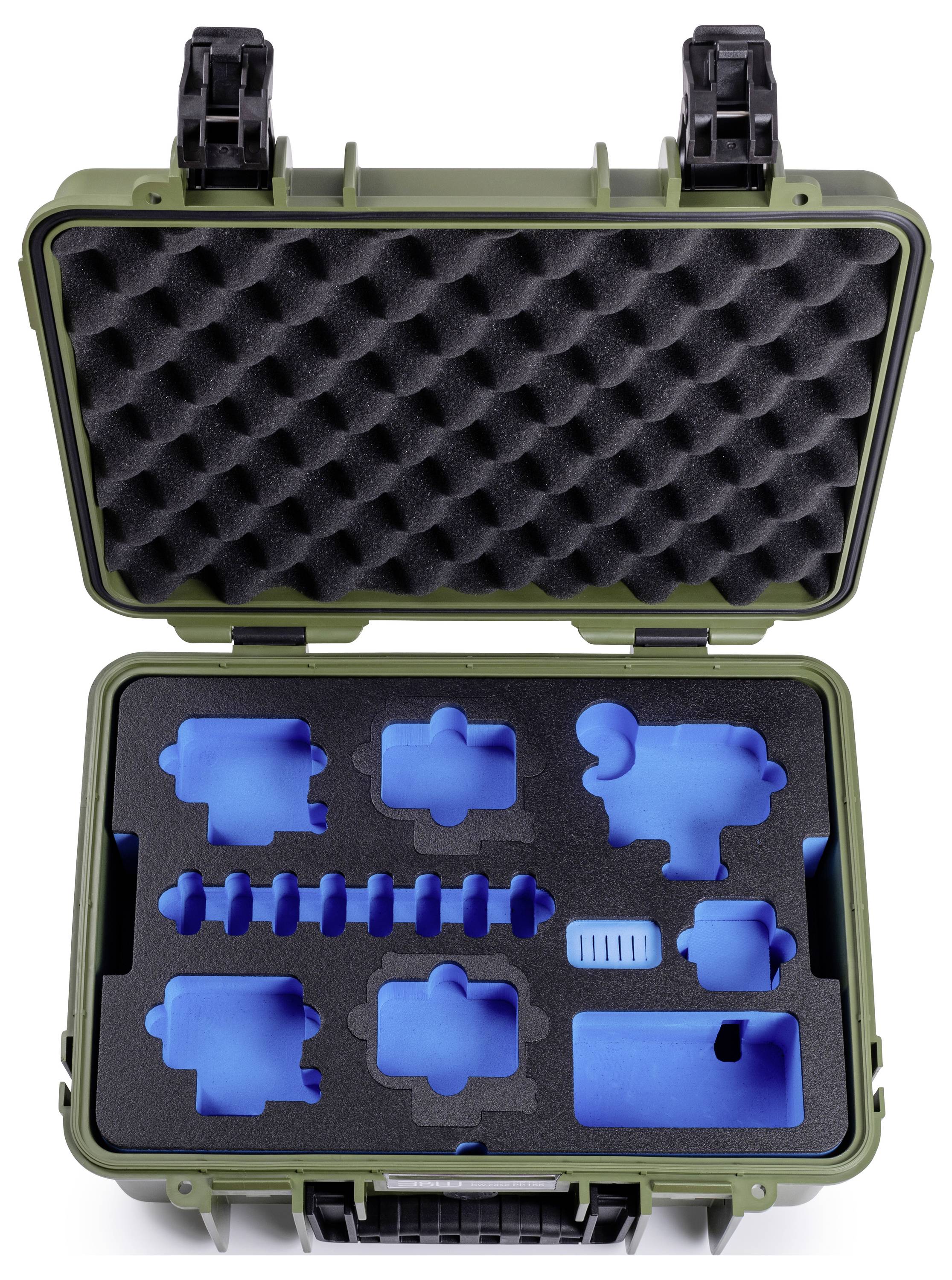 Ein offener grüner Schutzkoffer mit einem schwarz-blauen Schaumstoffinnenleben, das verschiedene geformte Ausschnitte für die maßgeschneiderte Aufbewahrung von Ausrüstung aufweist.