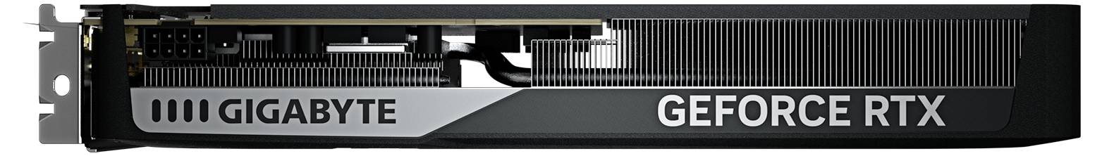 Eine Seitenansicht einer Gigabyte GeForce RTX-Grafikkarte, die ihre Kühlrippen und den Stromanschluss auf der linken Seite zeigt.