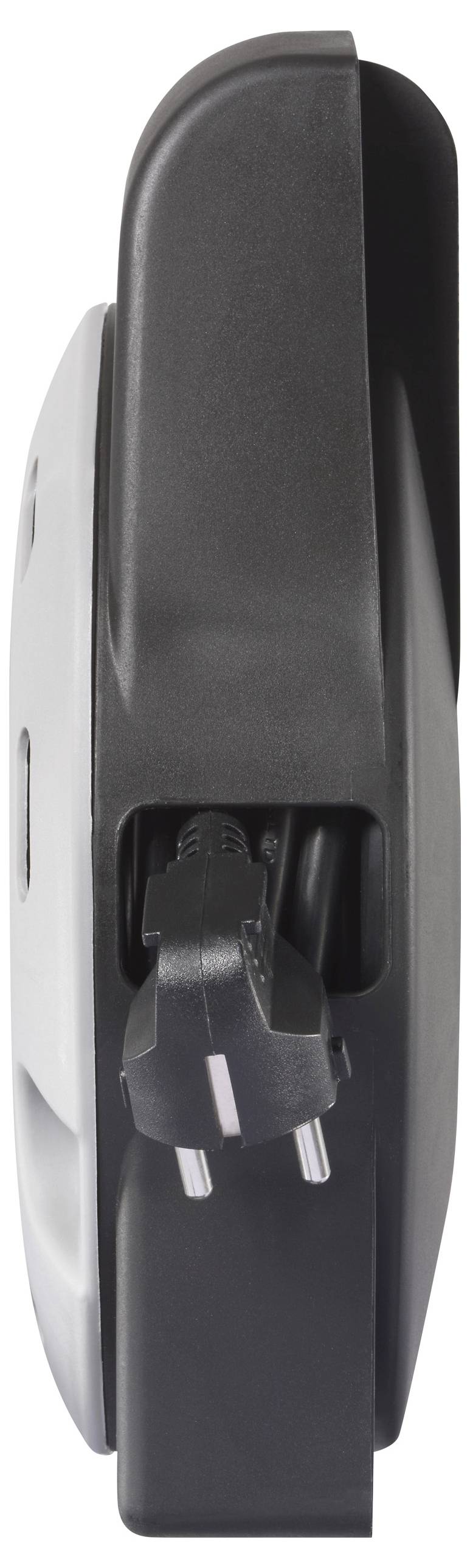 Seitenansicht eines schwarzweißen einziehbaren Steckergeräts mit teilweise ausgefahrenem Stecker, was darauf hindeutet, dass es für elektrische Nutzung oder Lagerung bestimmt ist.